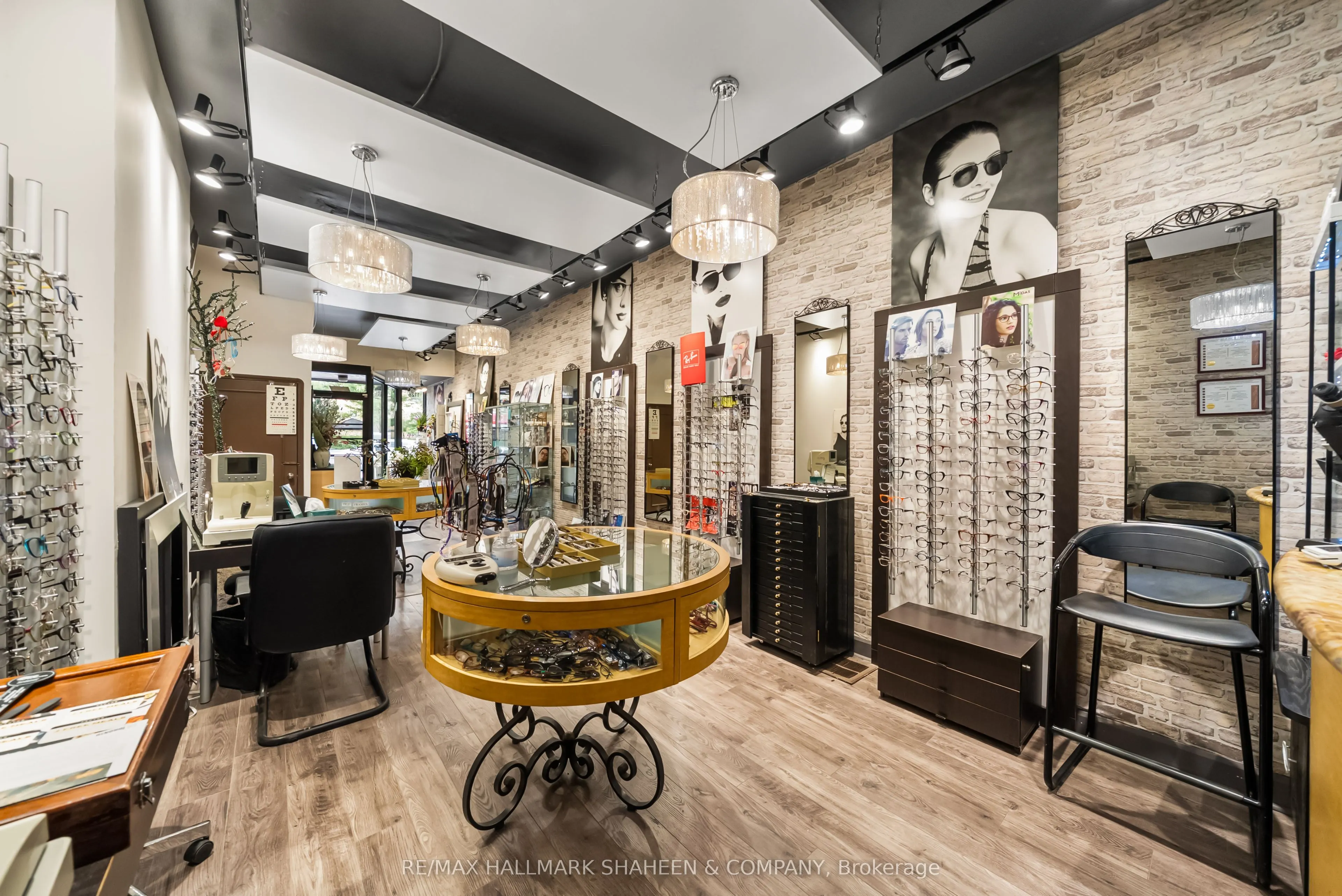 1126 Eglinton Avenue W