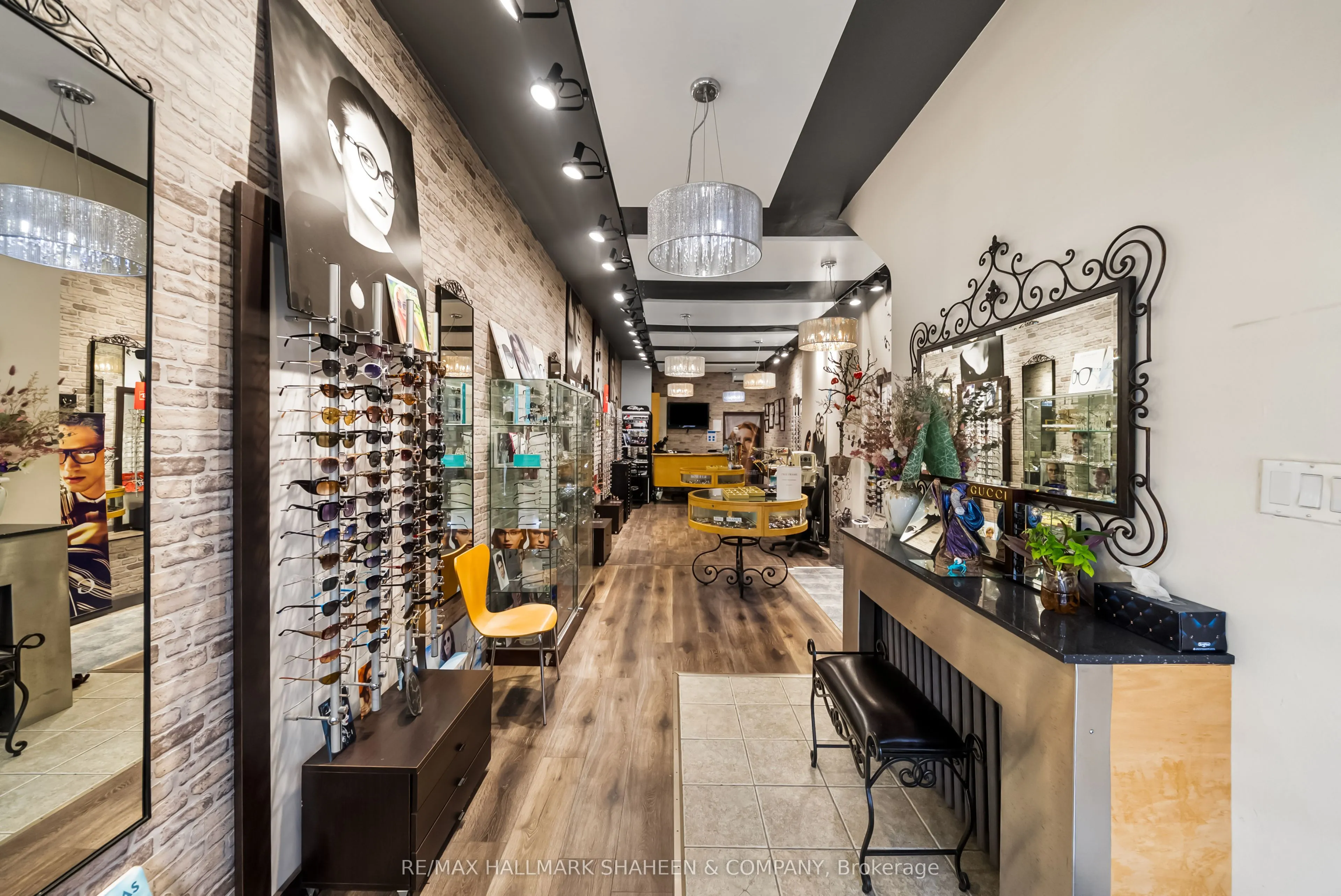 1126 Eglinton Avenue W