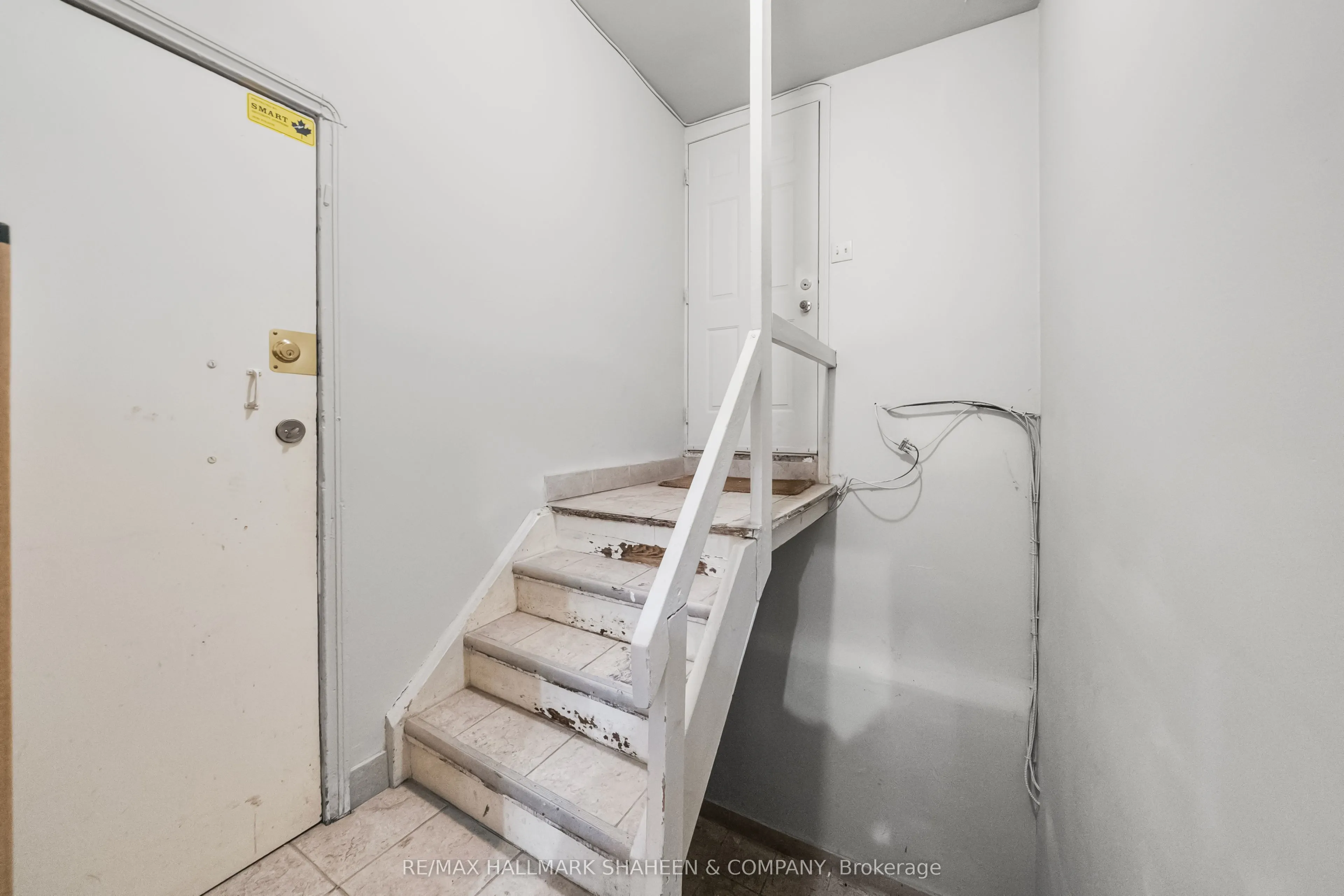 1126 Eglinton Avenue W