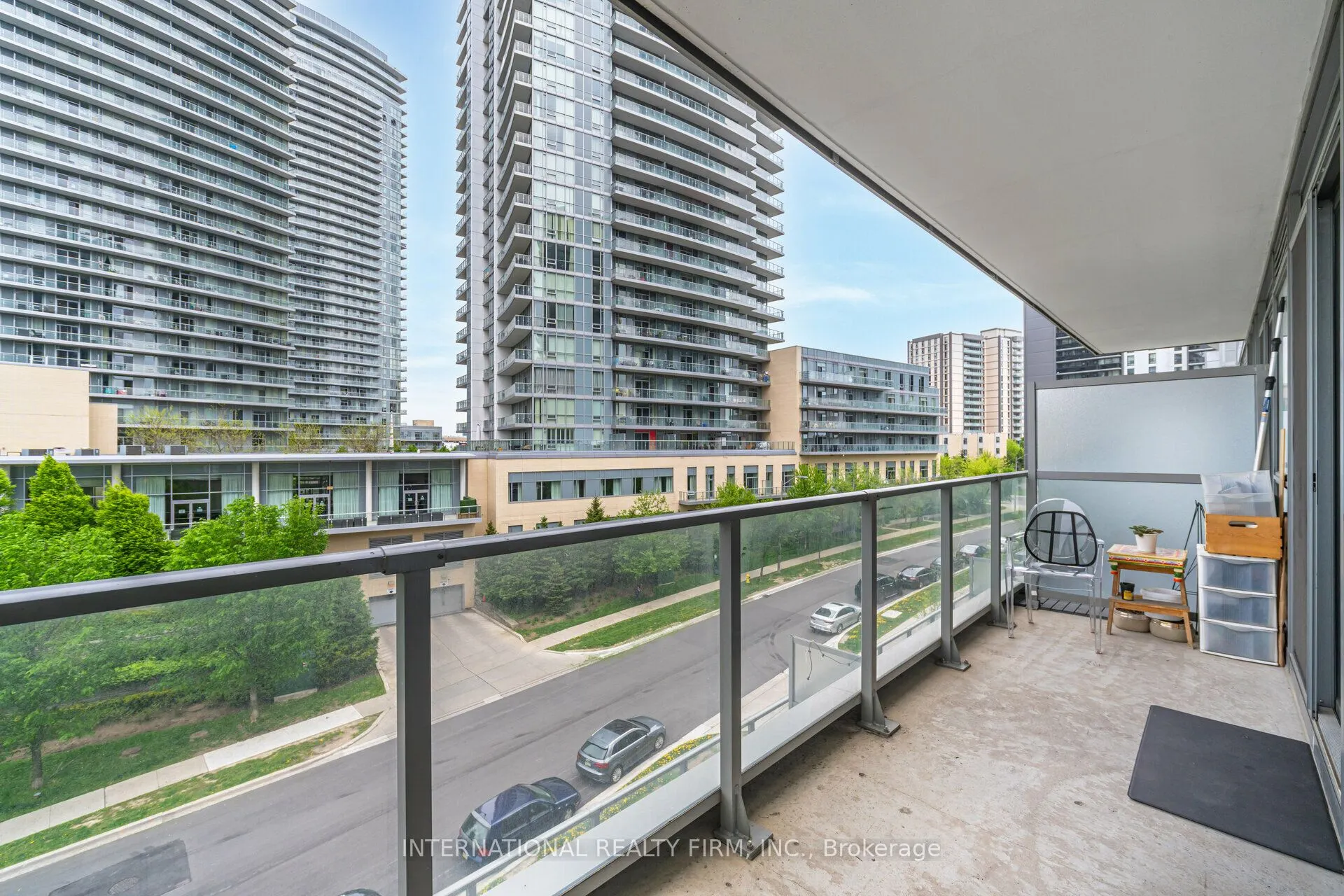 52 Forest Manor Road, #303
