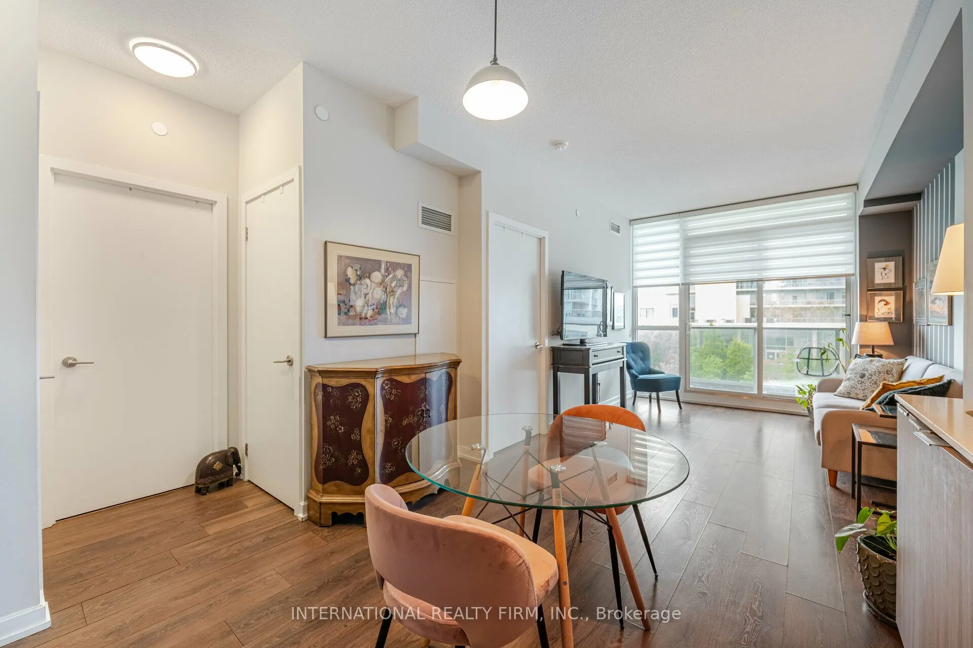 52 Forest Manor Road, #303