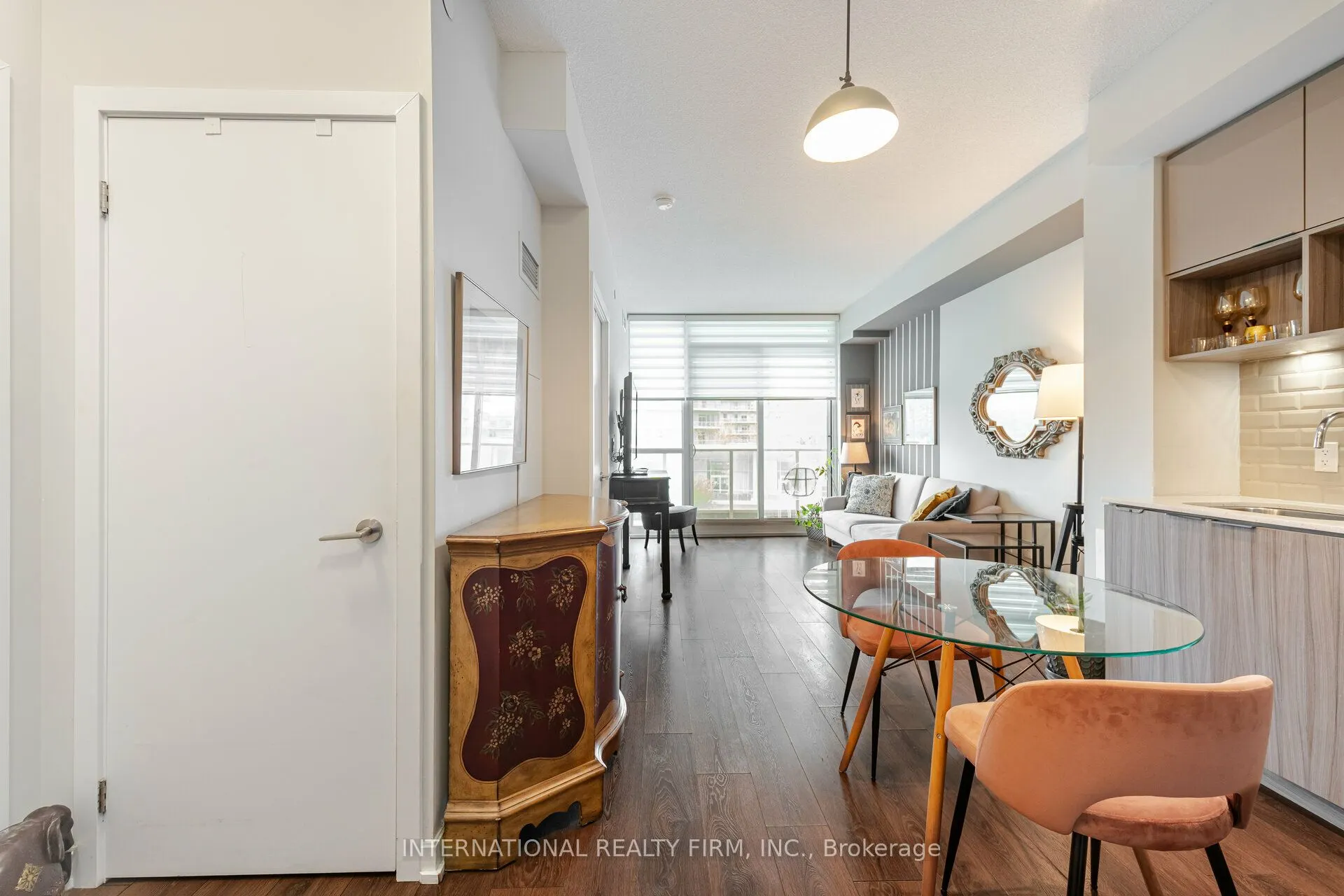 52 Forest Manor Road, #303
