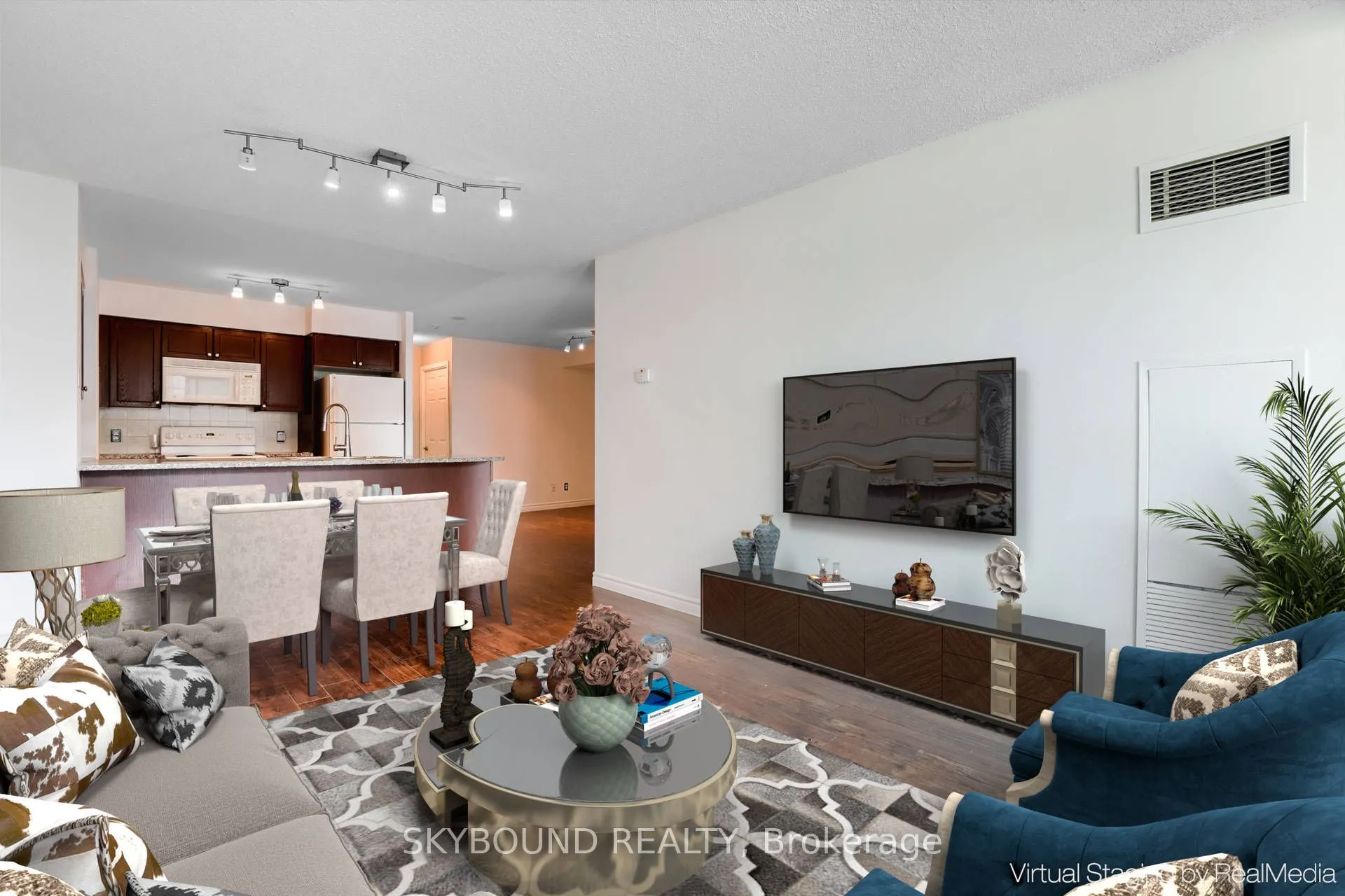 30 Grand Trunk Crescent, #2015