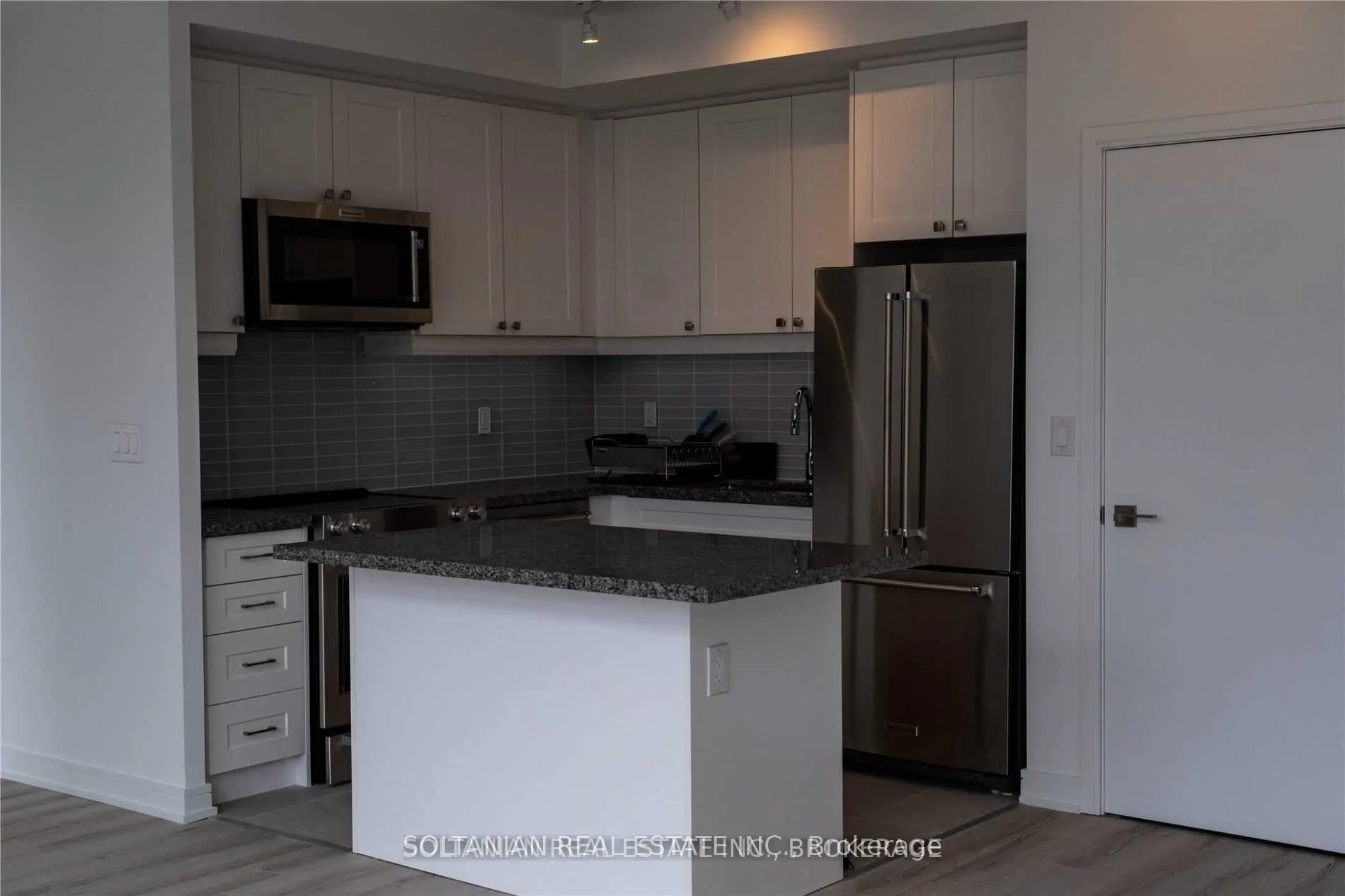 621 Sheppard Avenue E, #Gph06