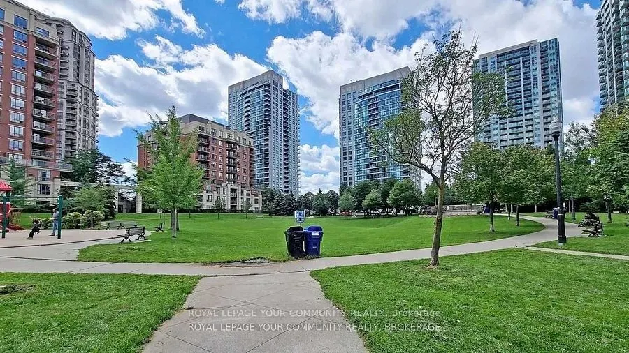 18 Everson Avenue, #602