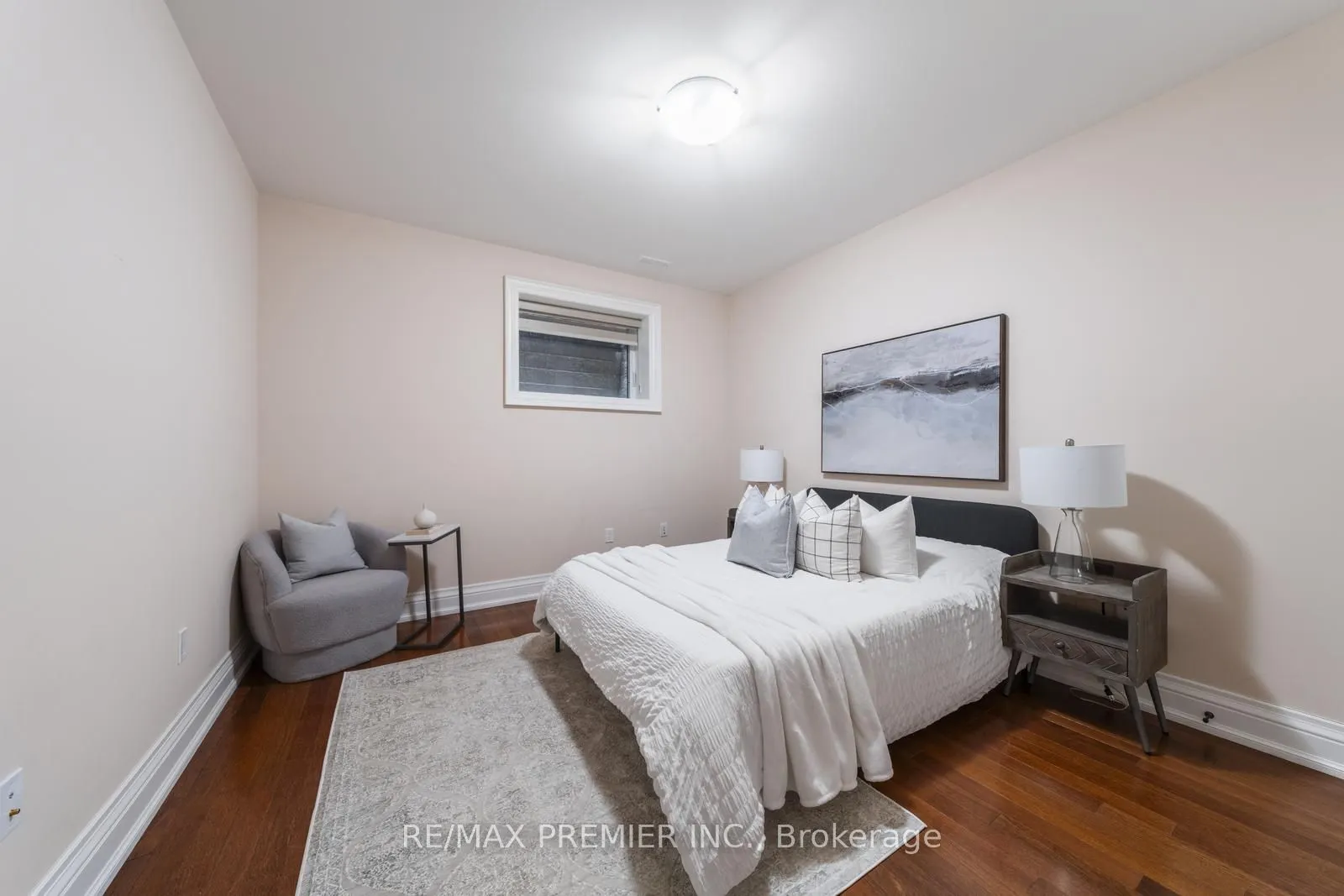 117 Upper Canada Drive