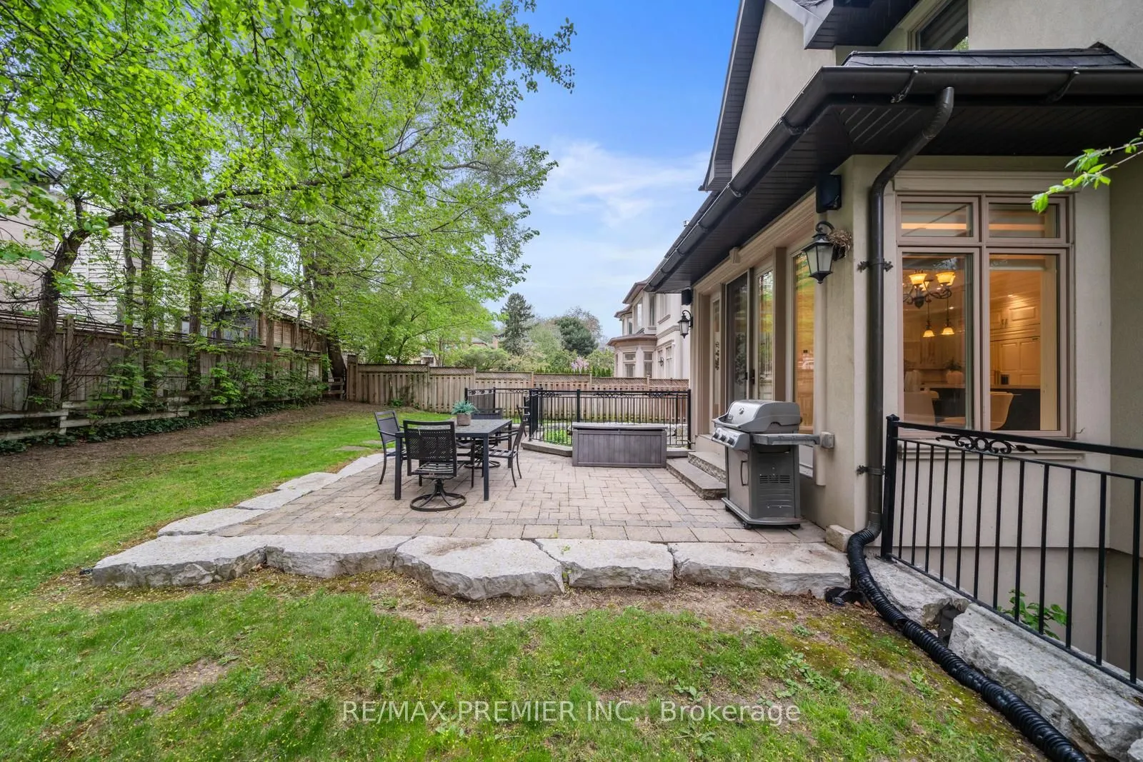 117 Upper Canada Drive