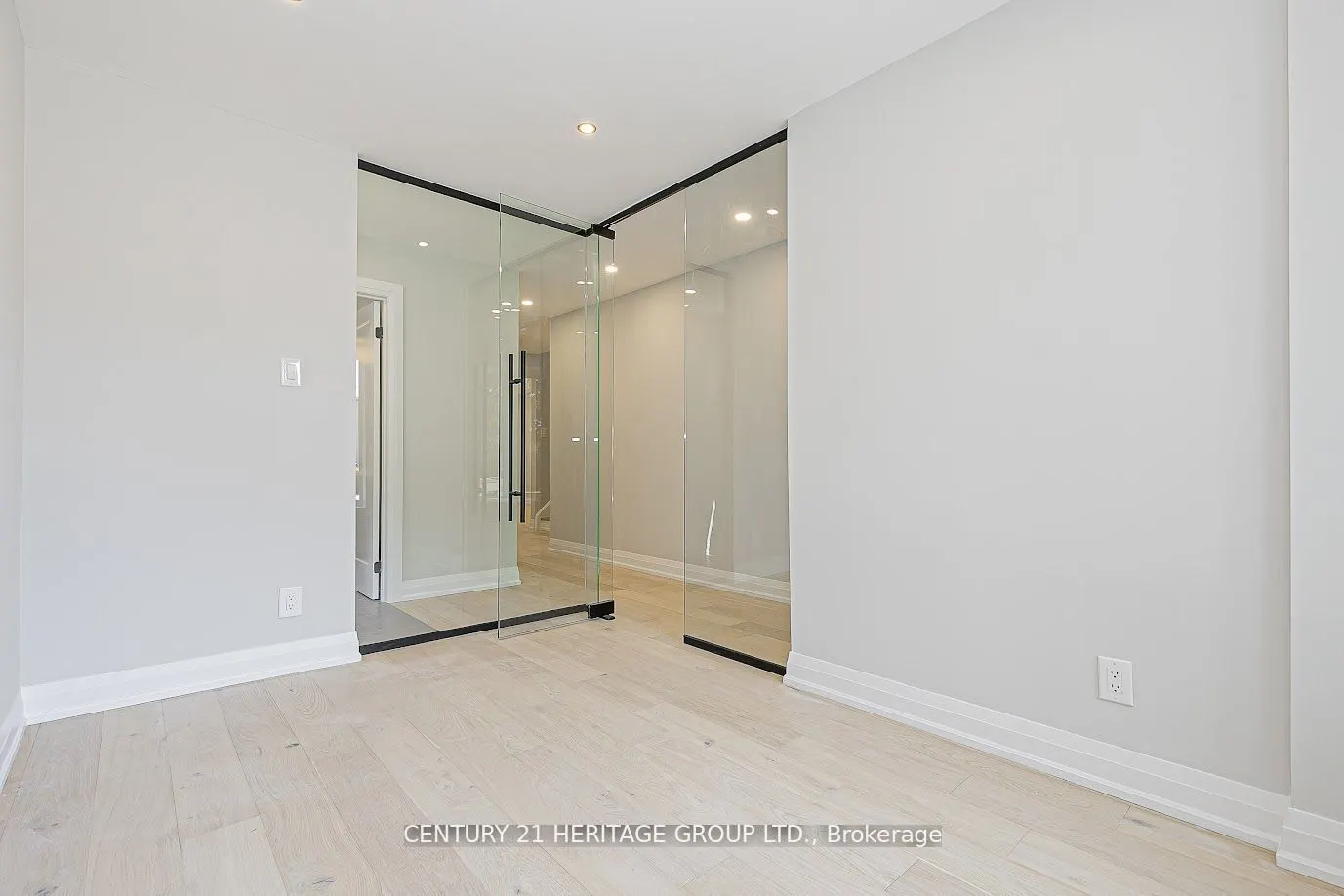 92 Tanjoe Crescent