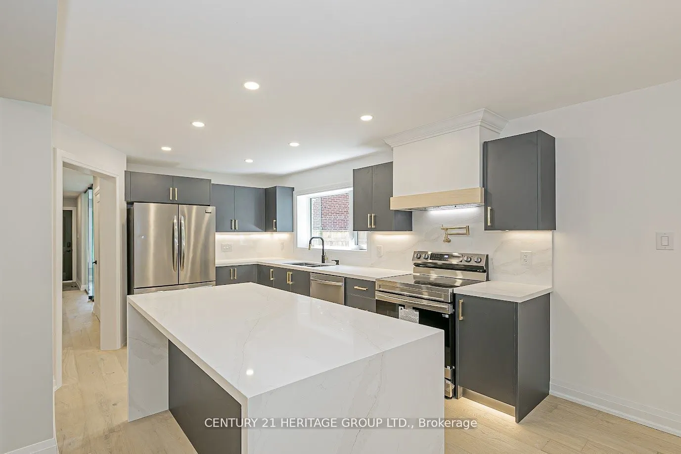 92 Tanjoe Crescent