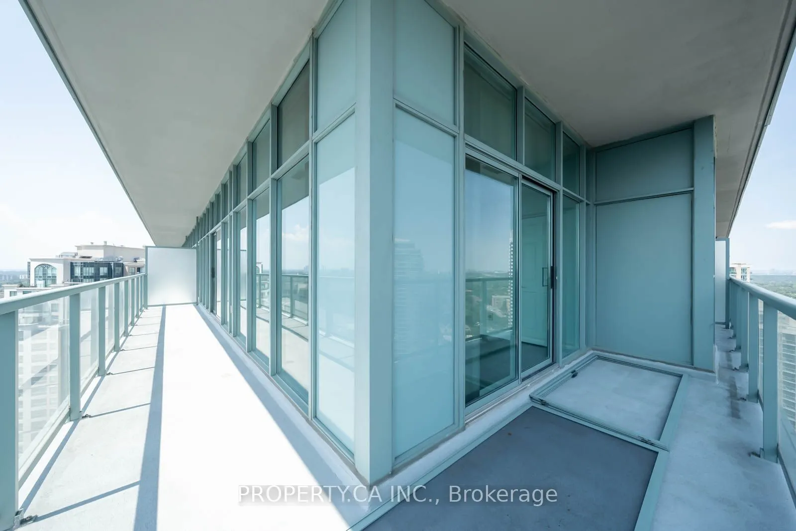 5508 Yonge Street, #PH02