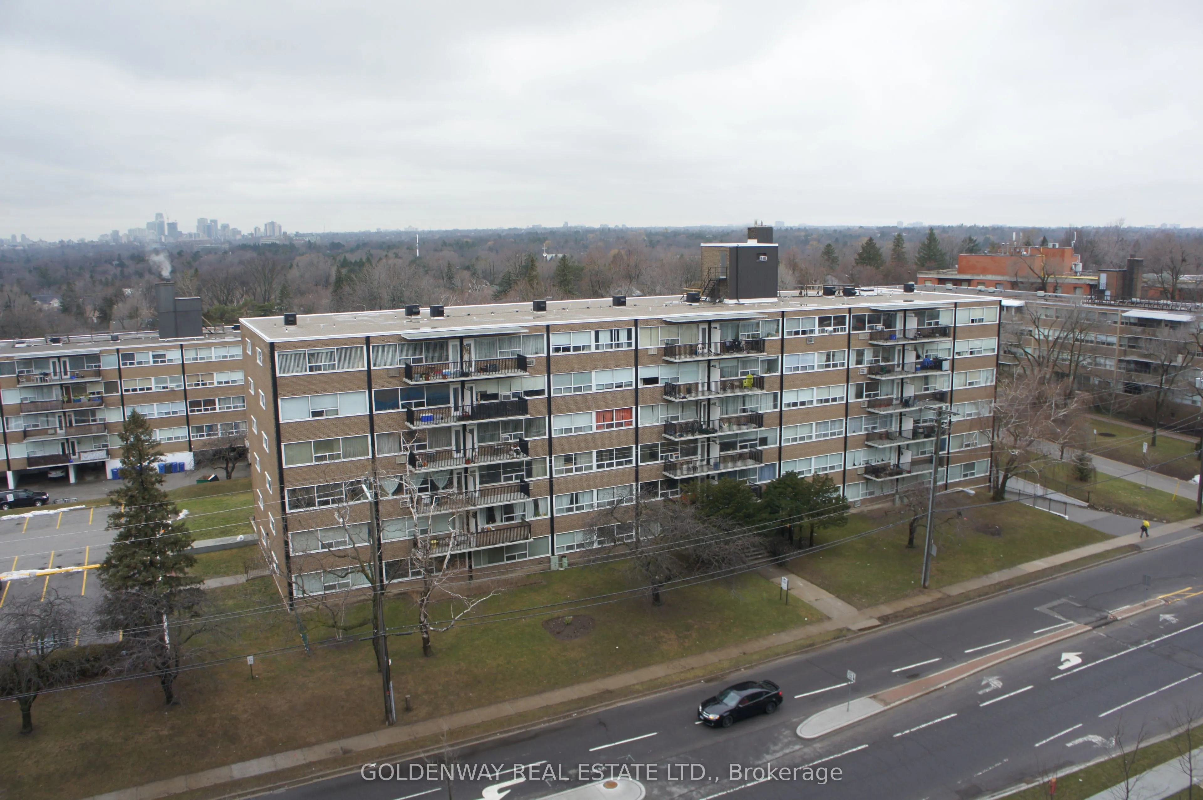 99 The Donway Road W, ##805