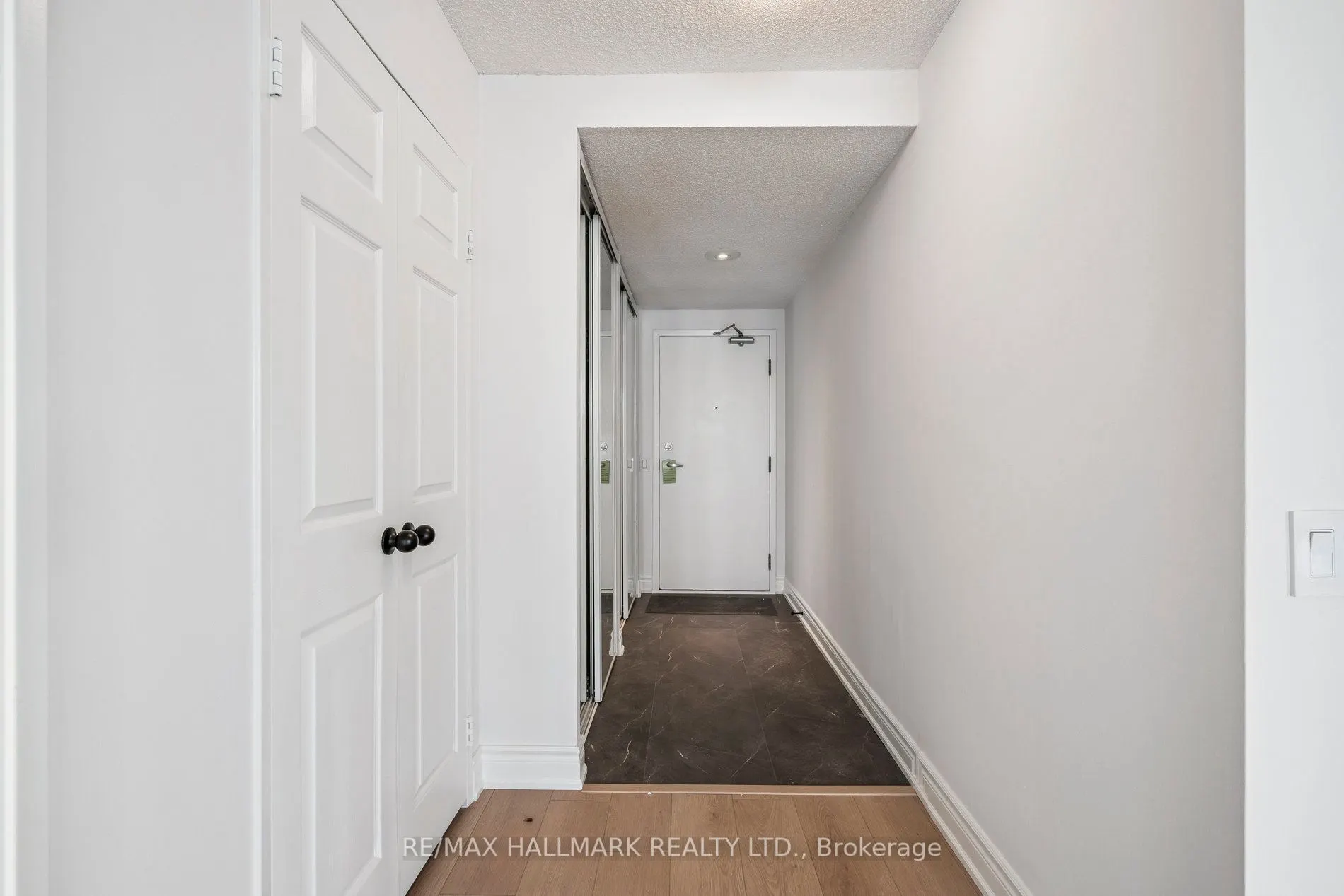 7 Bishop Avenue, #1214