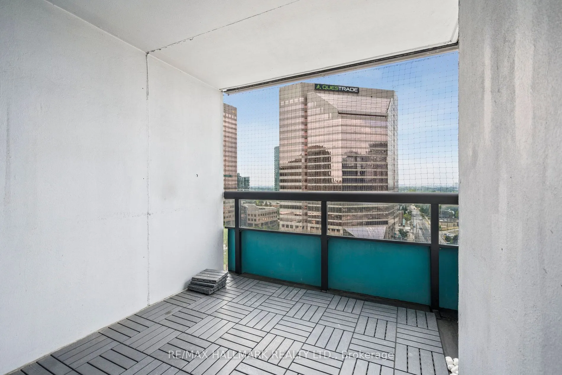 7 Bishop Avenue, #1214