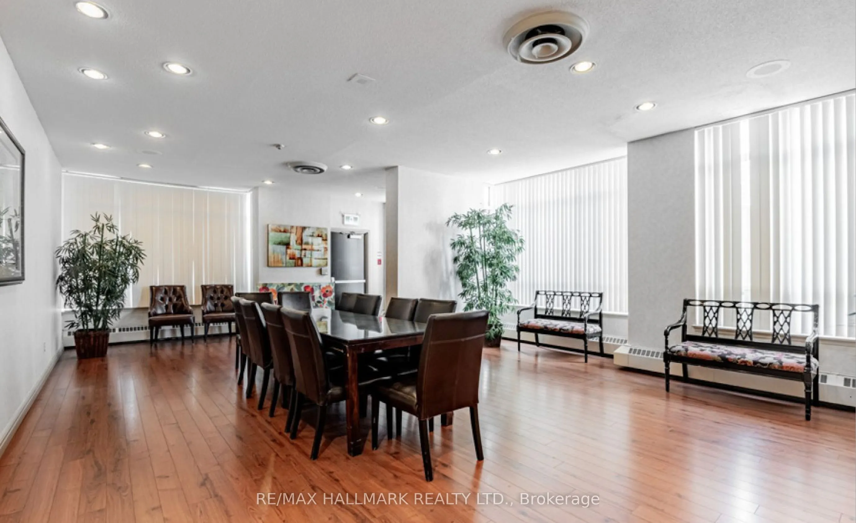 7 Bishop Avenue, #1214