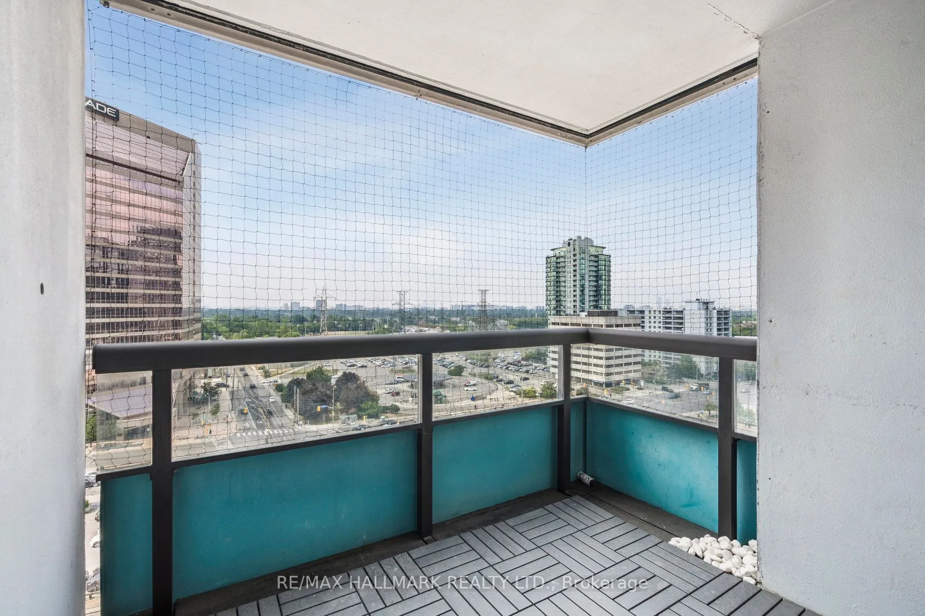 7 Bishop Avenue, #1214