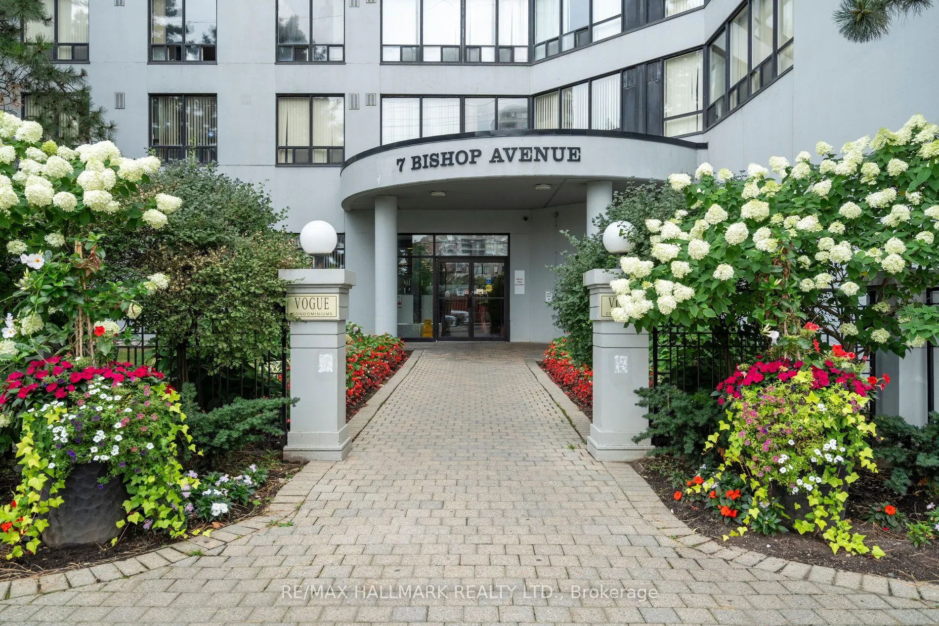 7 Bishop Avenue, #1214
