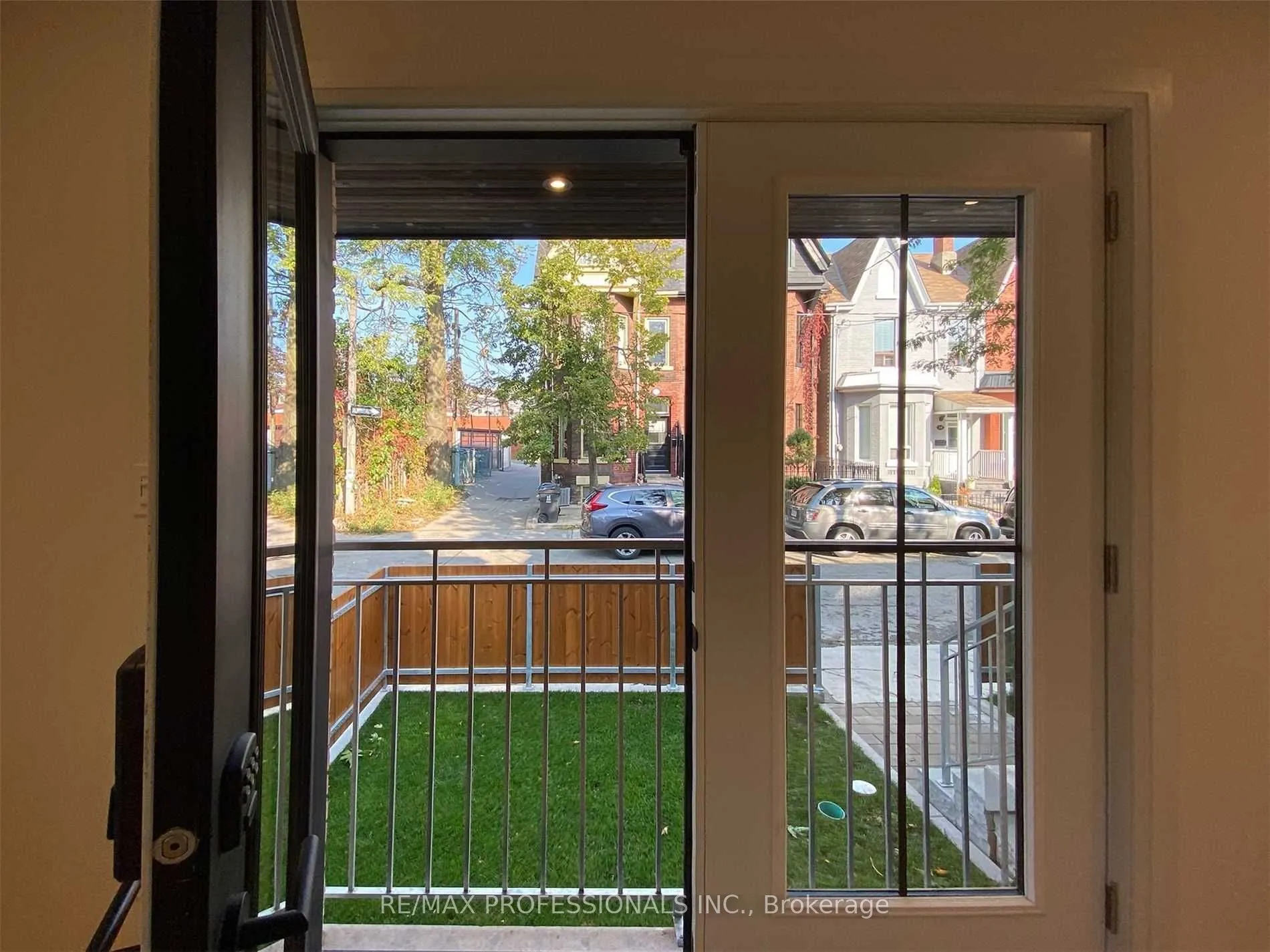 41 Rolyat Street, #A