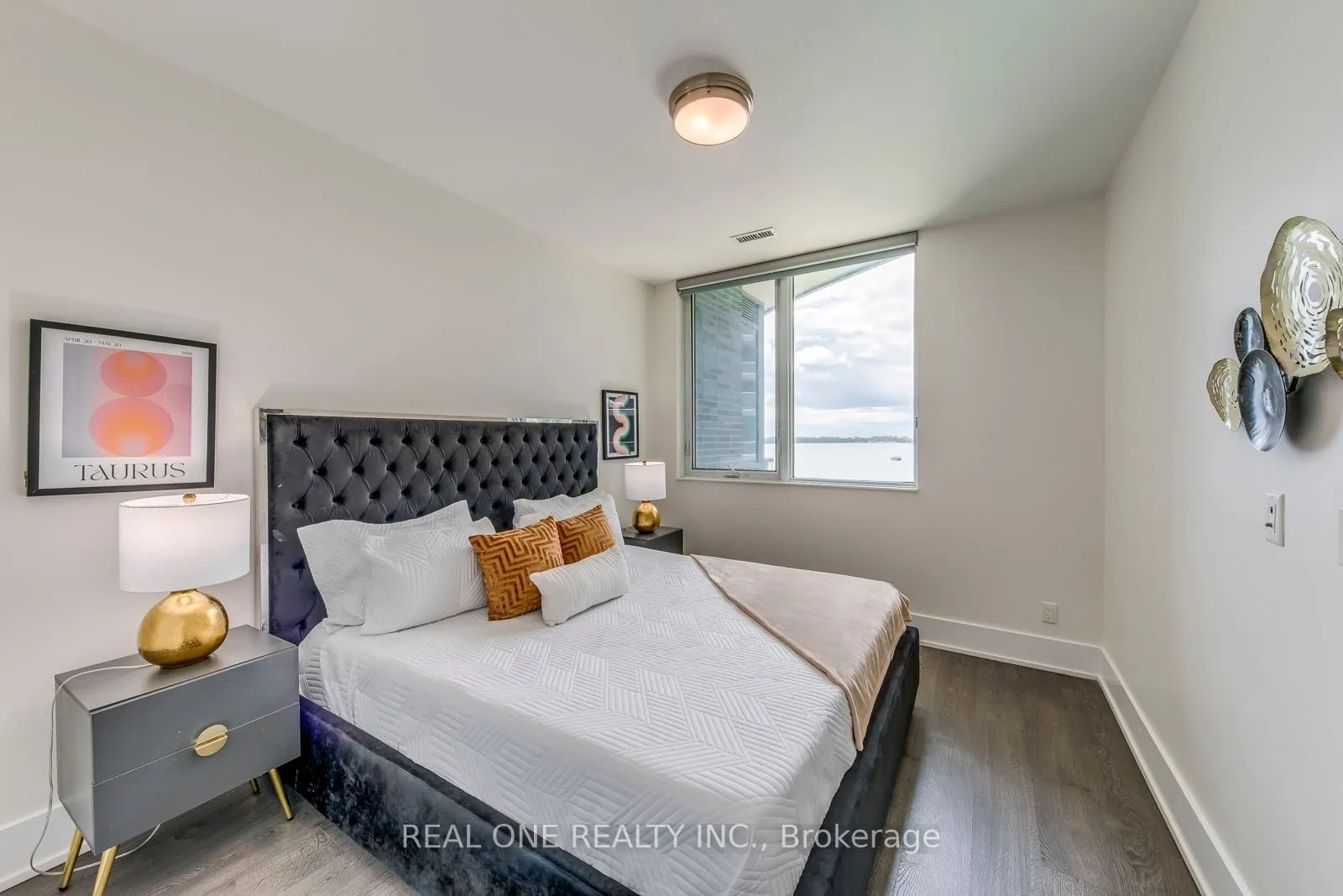 1 Edgewater Drive, #612
