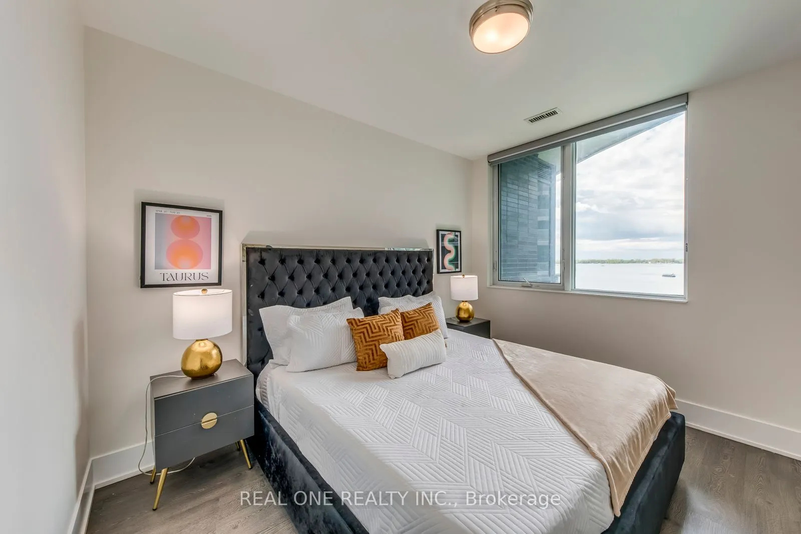 1 Edgewater Drive, #612