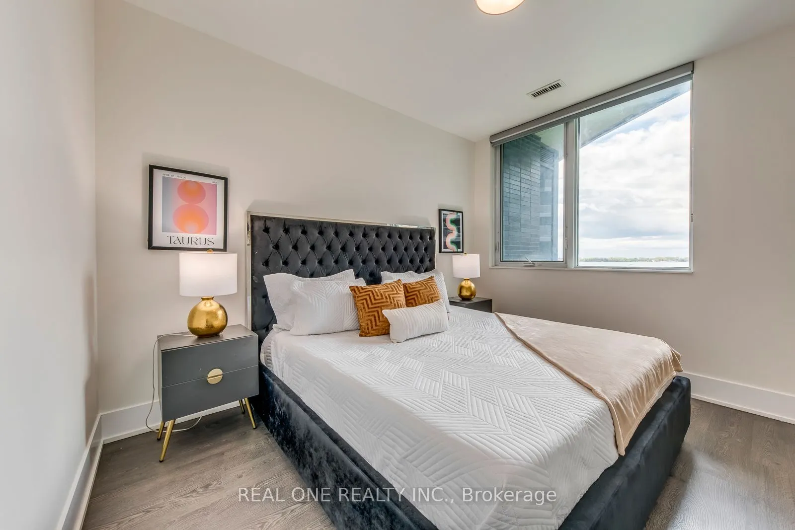 1 Edgewater Drive, #612