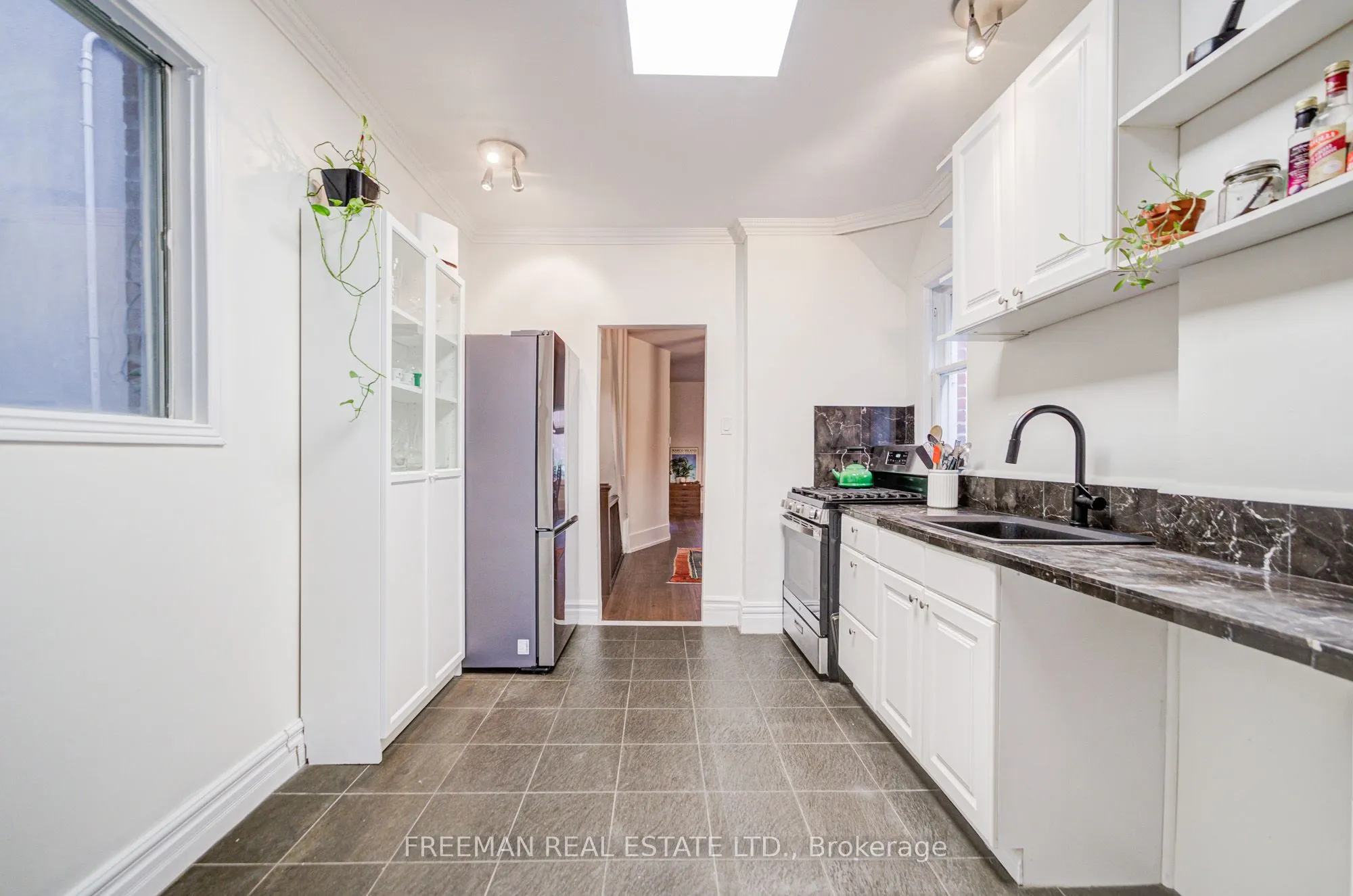 757 Manning Avenue