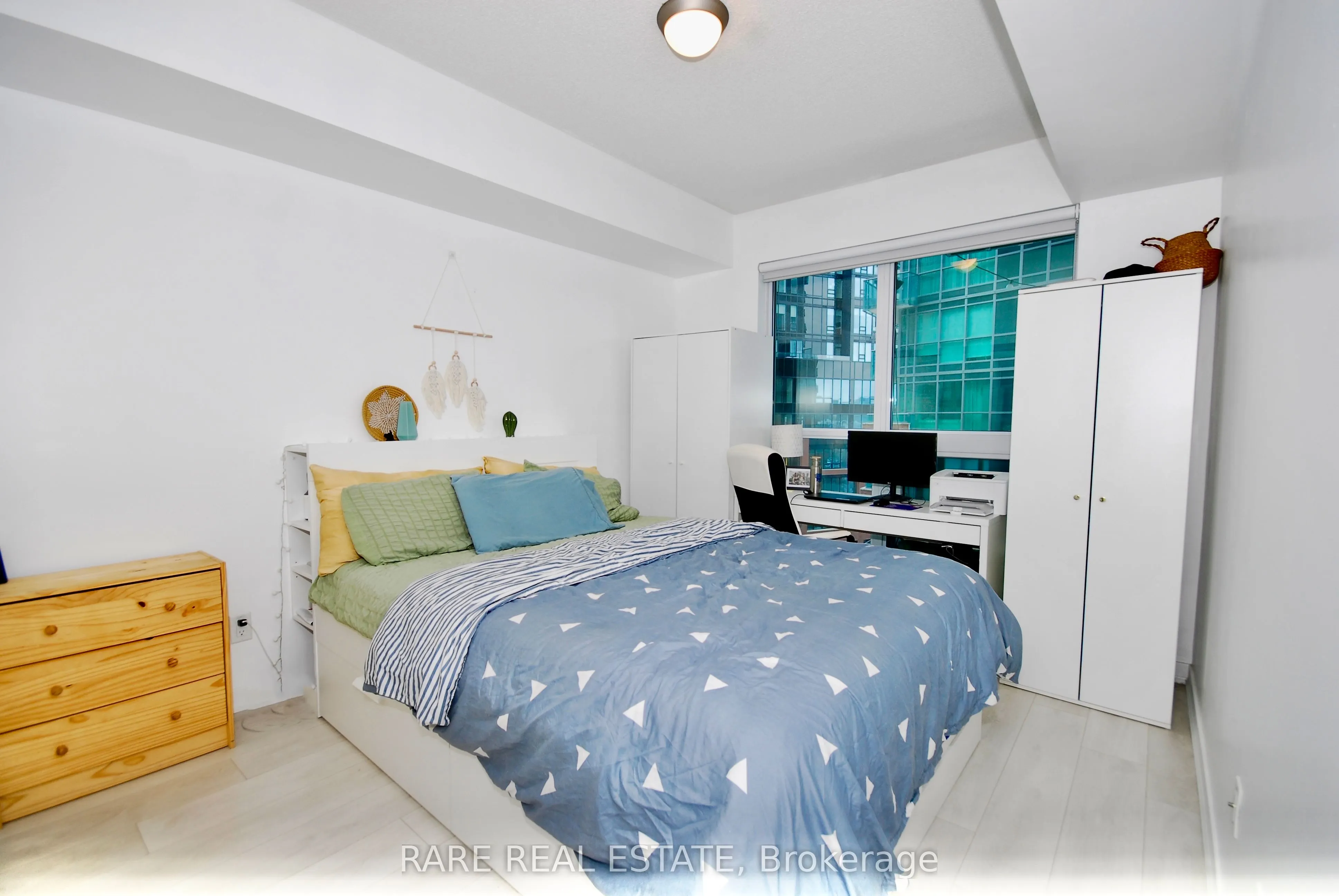 69 Lynn Williams Street, #610