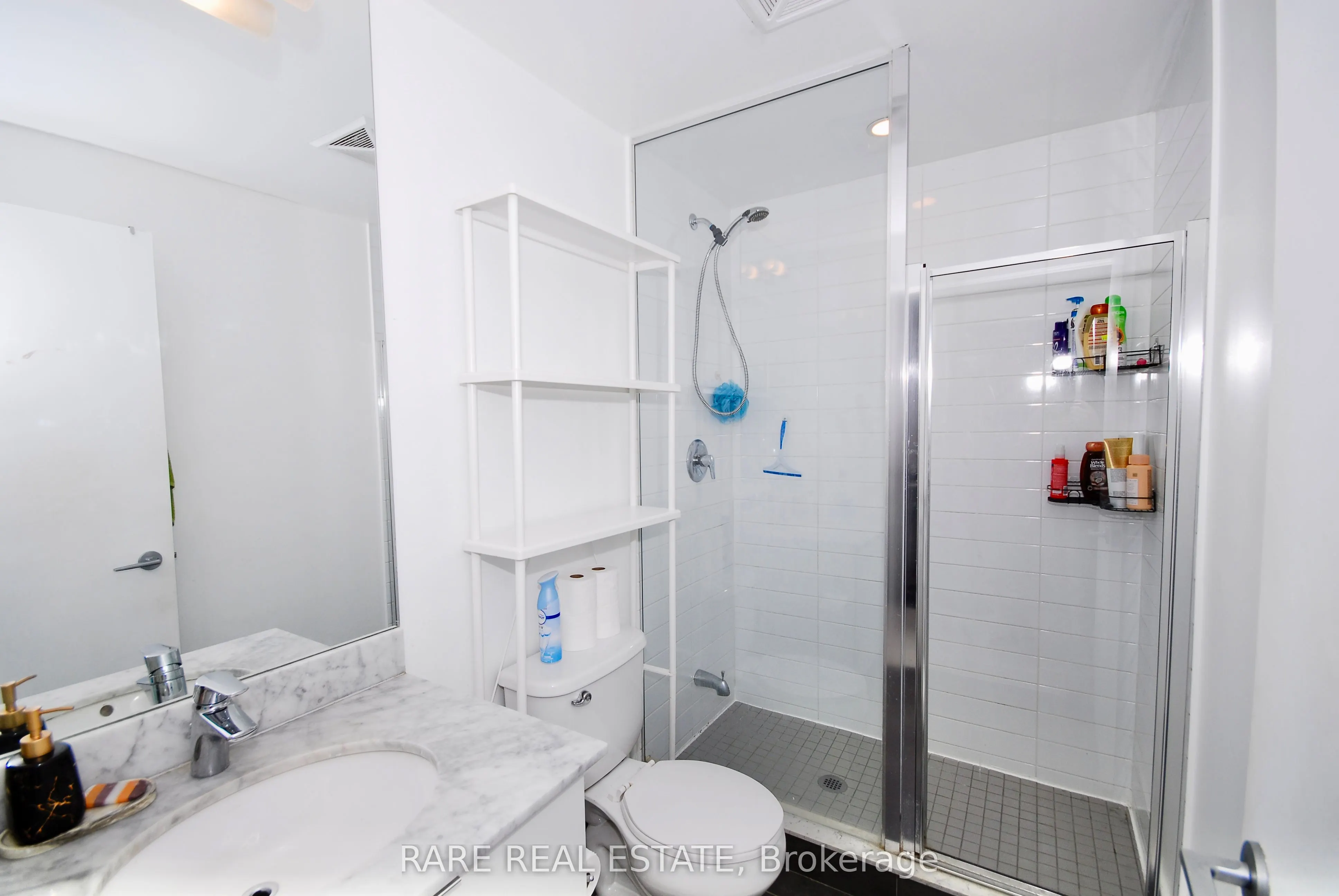 69 Lynn Williams Street, #610