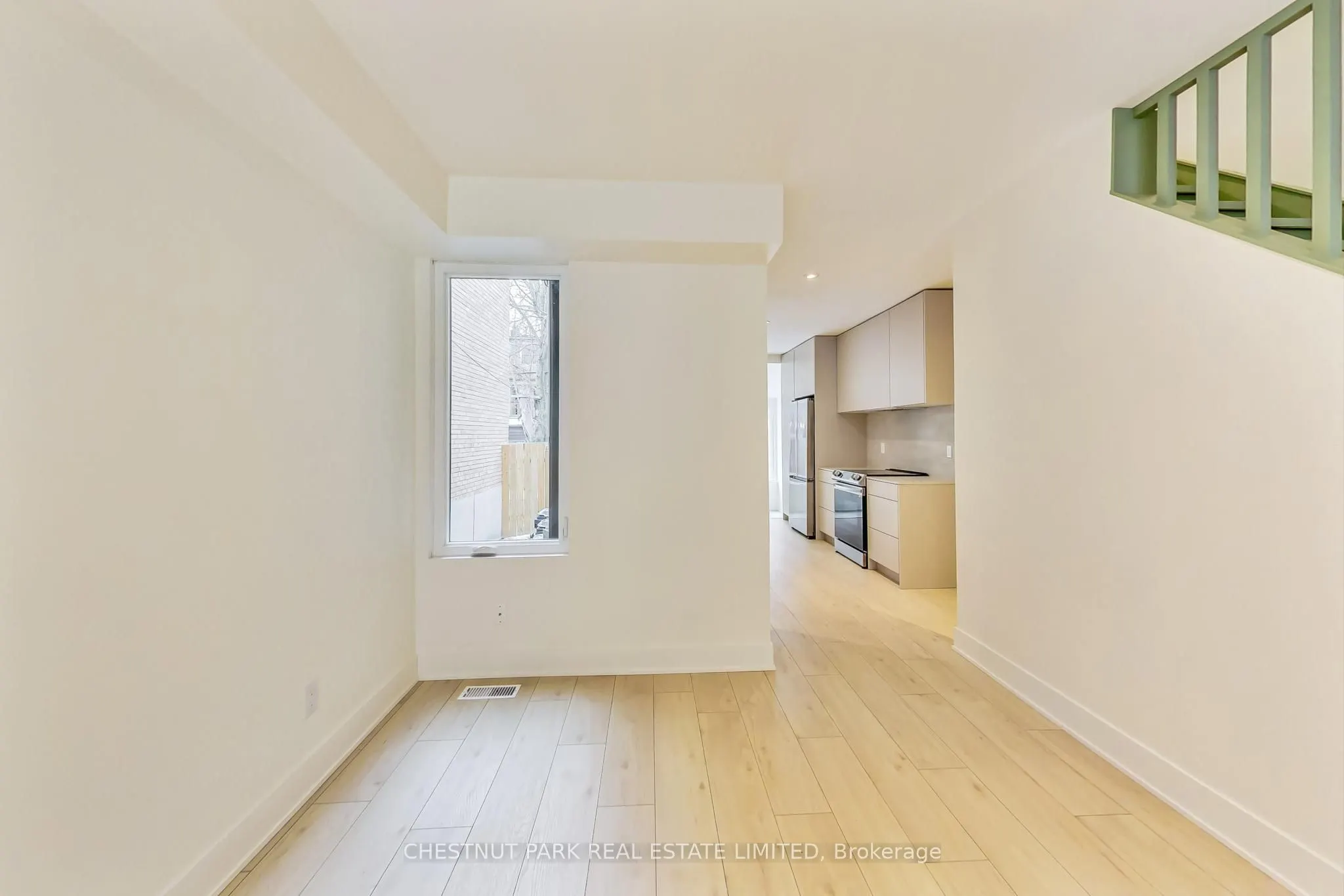 220 Albany Avenue