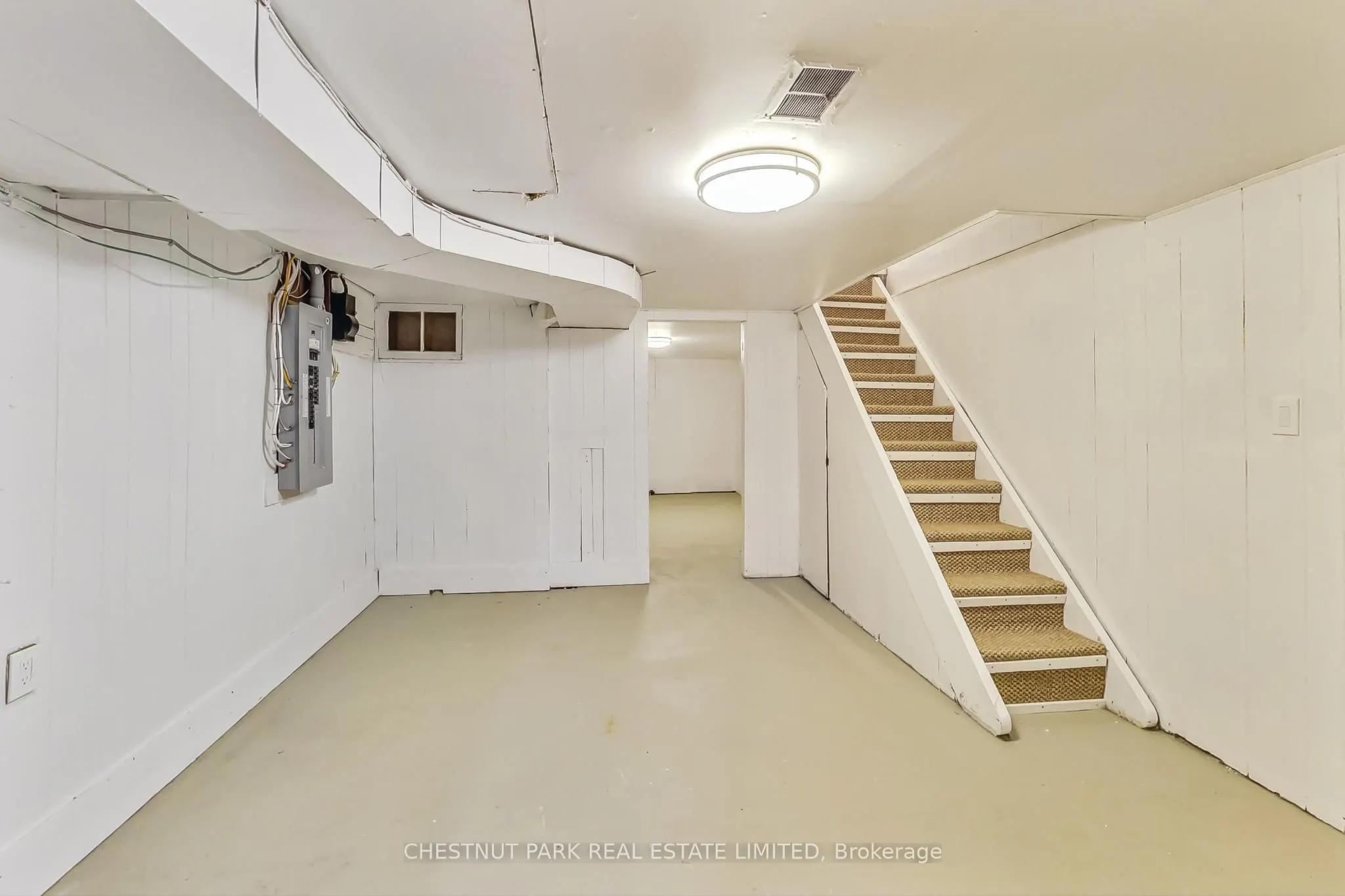 220 Albany Avenue