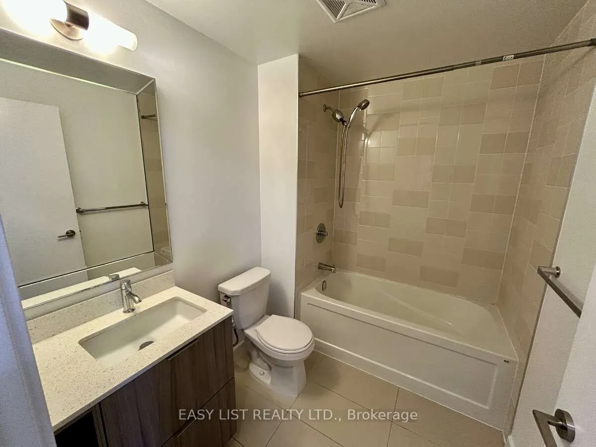 52 Forest Manor Road, #0207