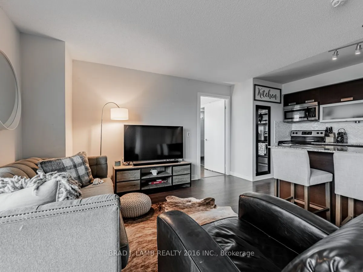 100 Western Battery Road, #907