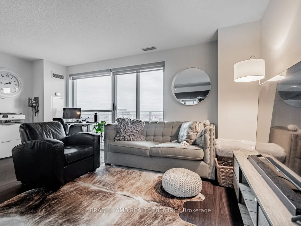 100 Western Battery Road, #907