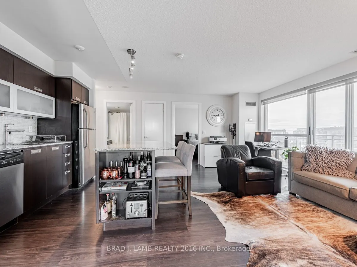 100 Western Battery Road, #907