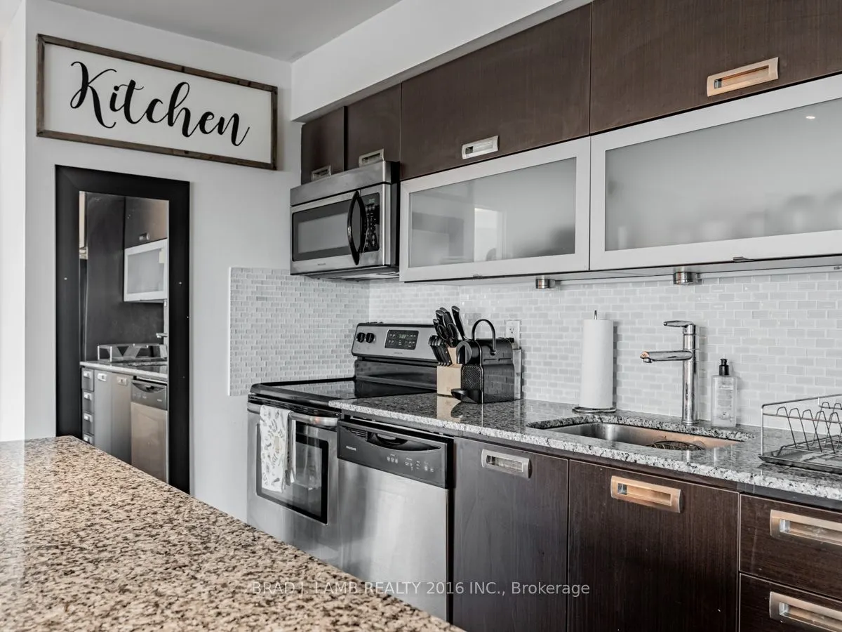 100 Western Battery Road, #907