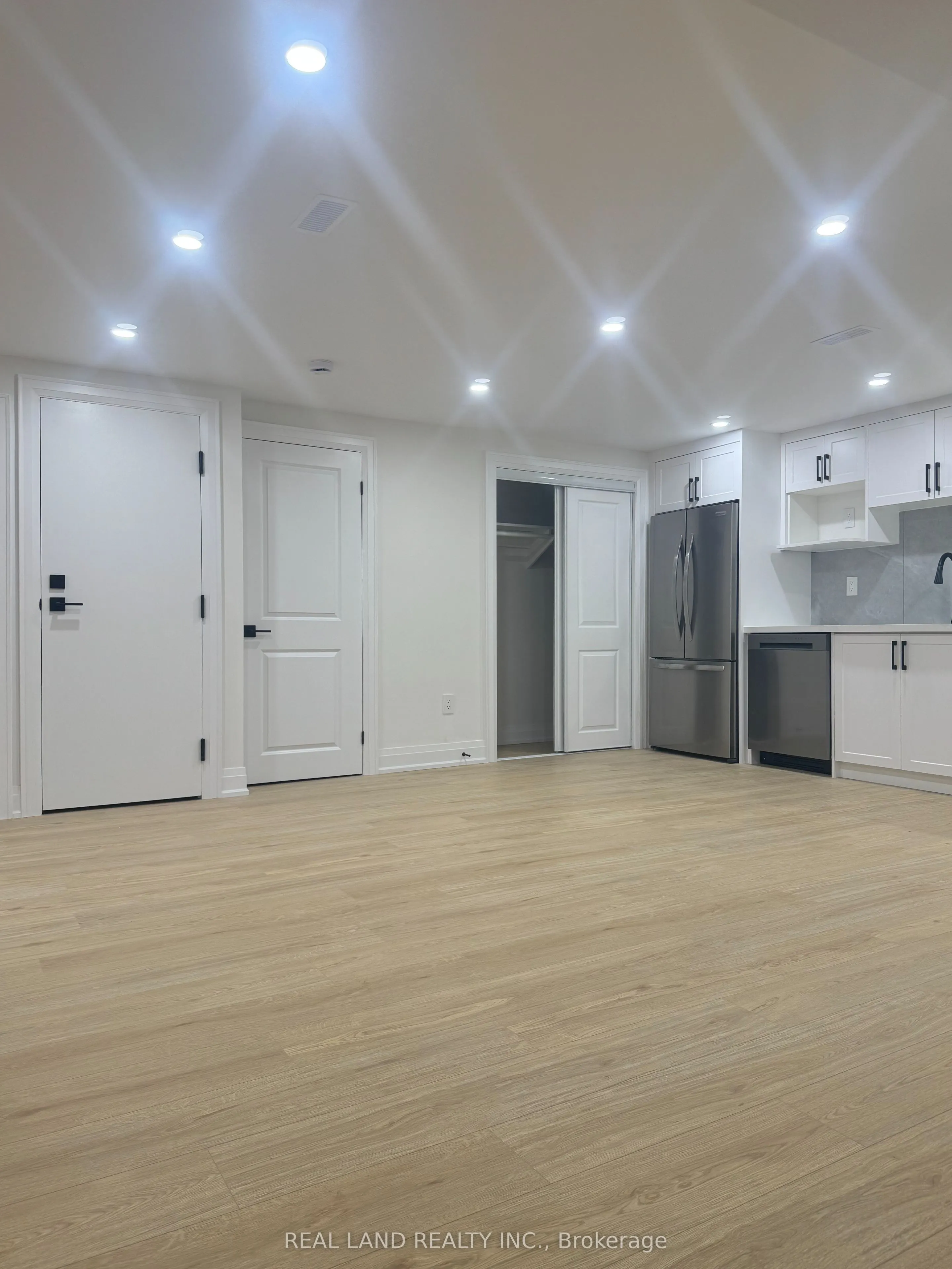 7 Warlock Crescent, #Basement 3