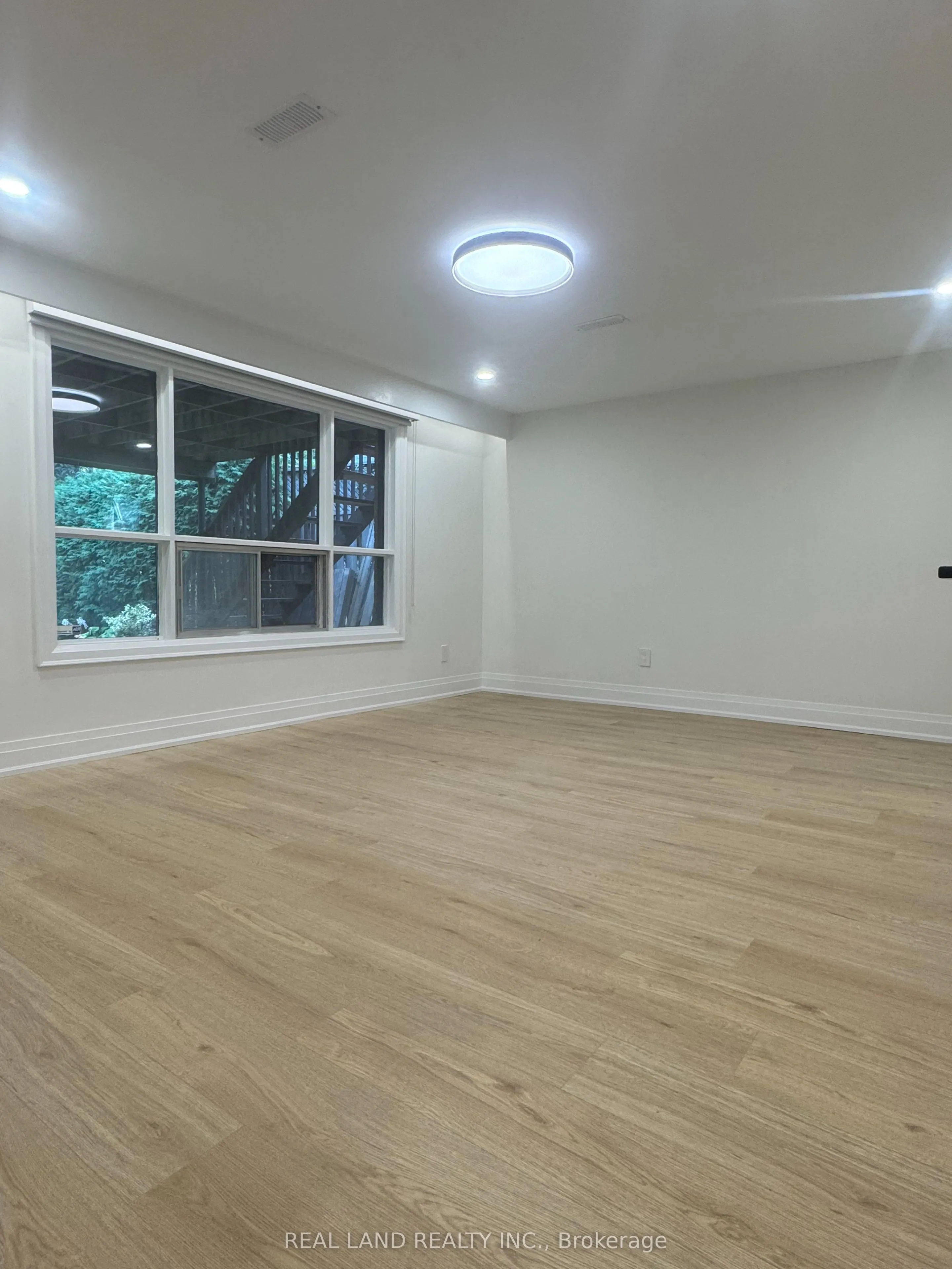 7 Warlock Crescent, #Basement 3