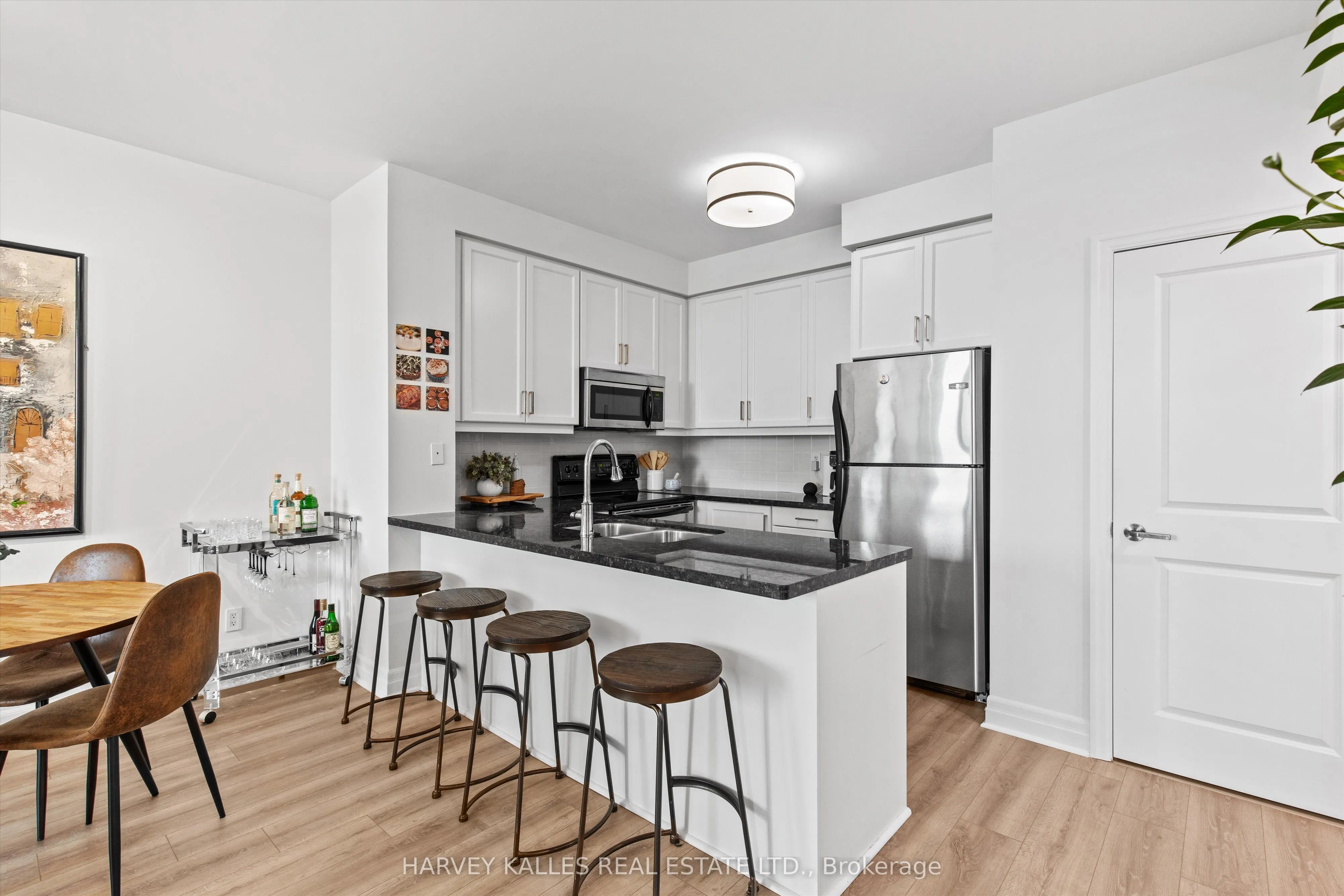 500 St Clair Avenue W, #408