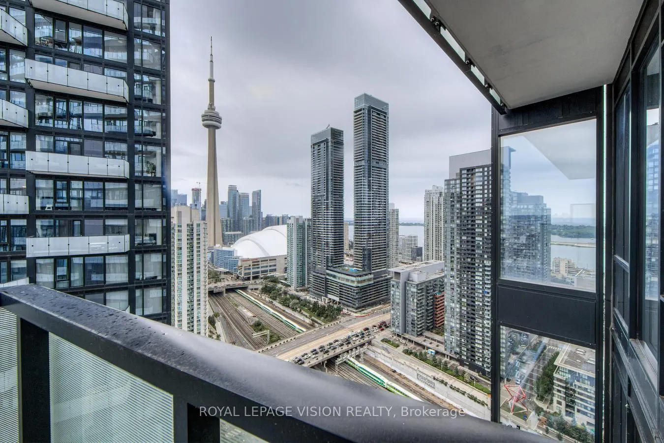 470 Front Street W, #2812
