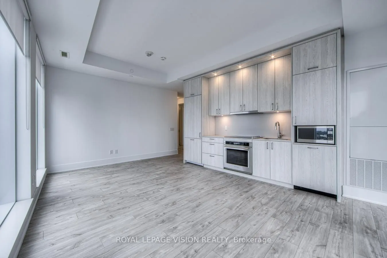 470 Front Street W, #2812