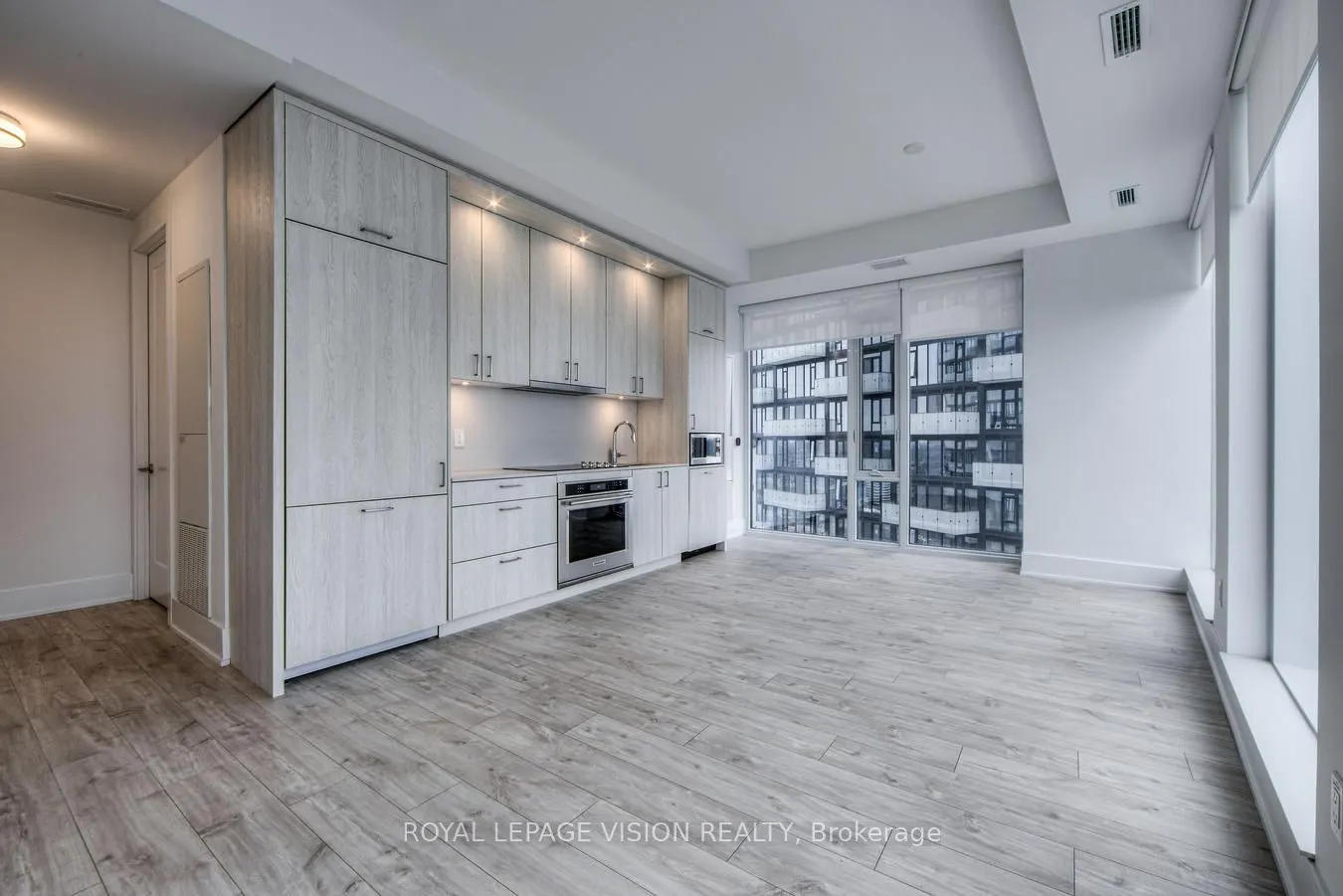 470 Front Street W, #2812
