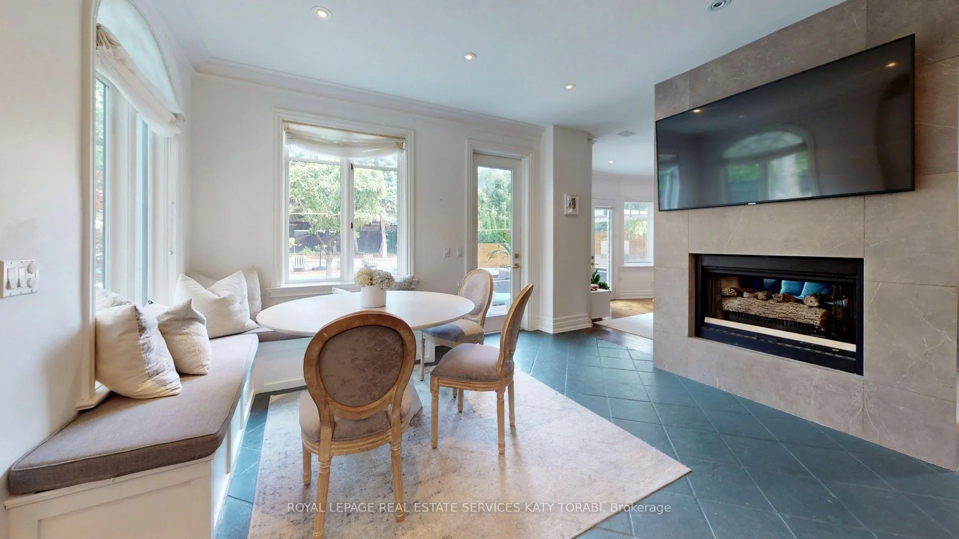 2 Gordon Road