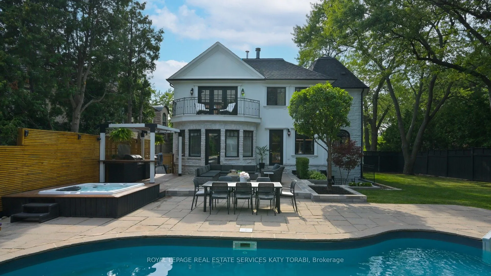 2 Gordon Road