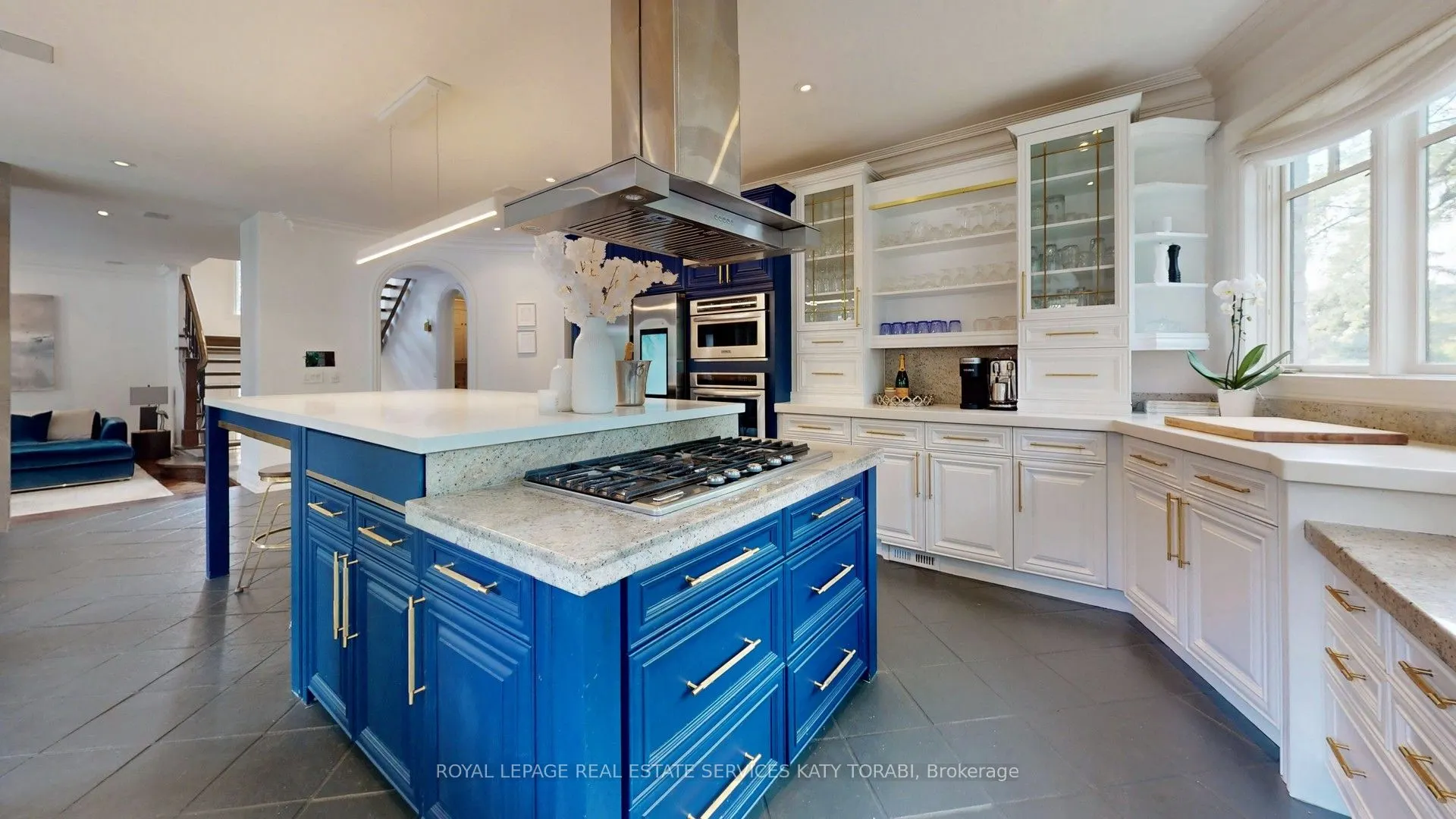2 Gordon Road