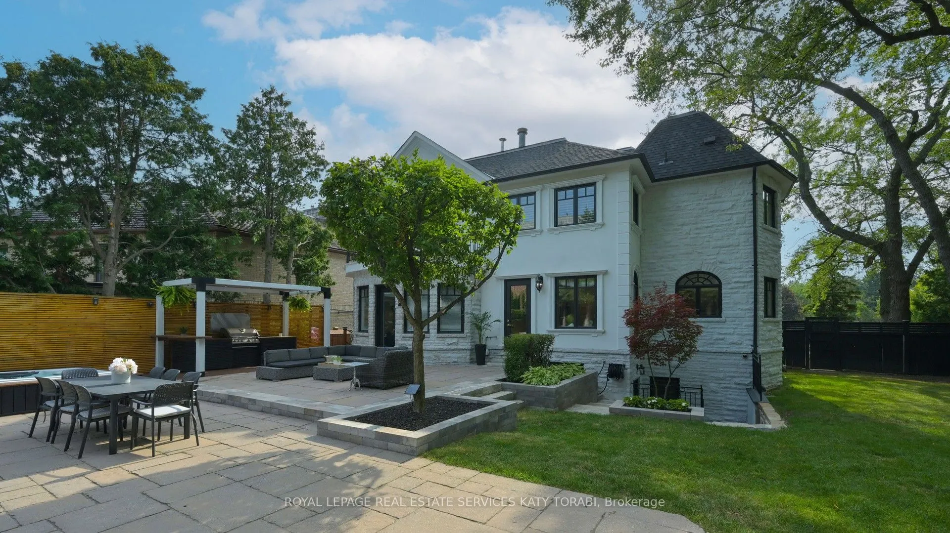 2 Gordon Road