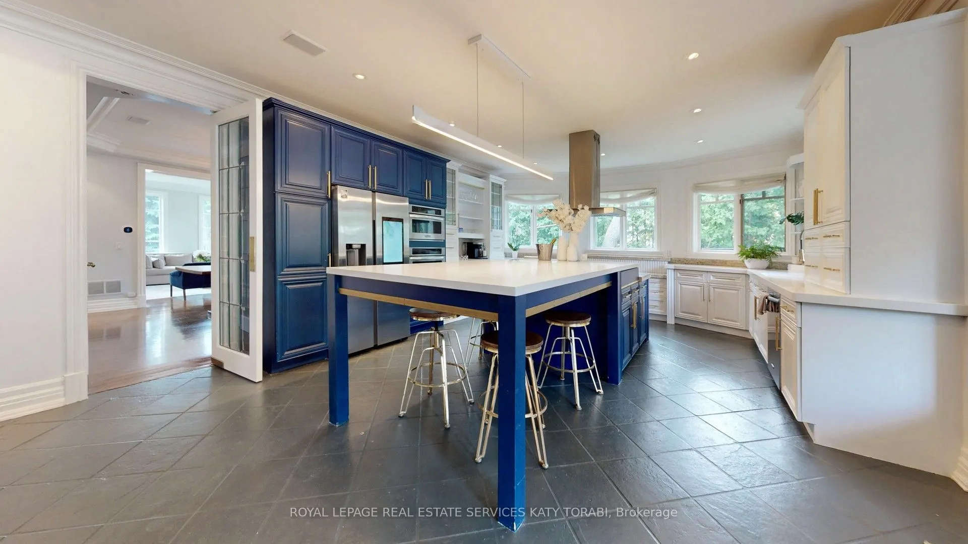 2 Gordon Road