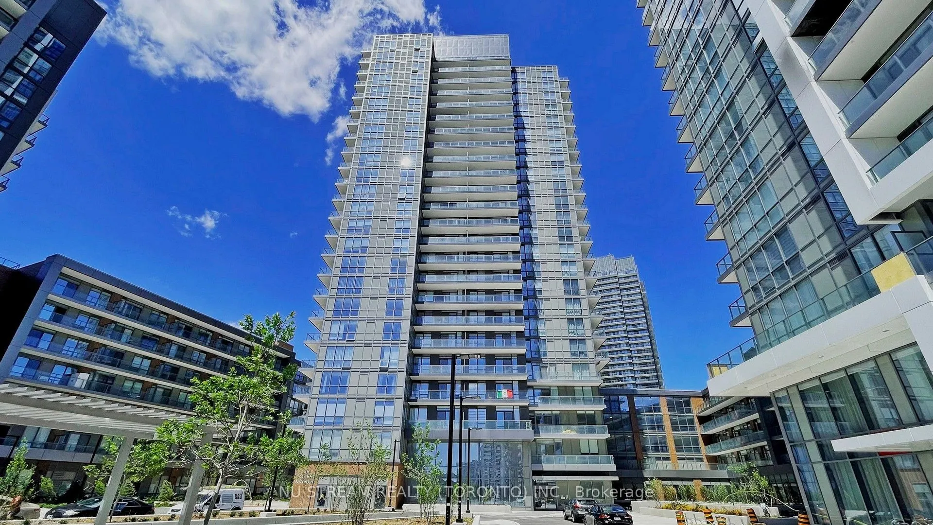 38 Forest Manor Road, #416