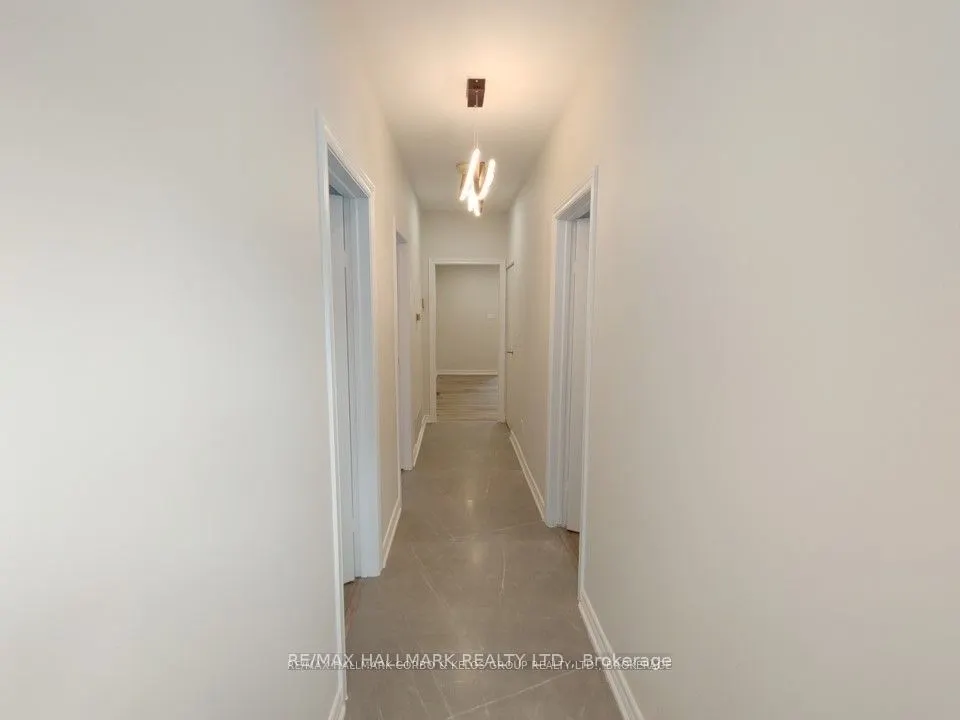 13 Northern Place
