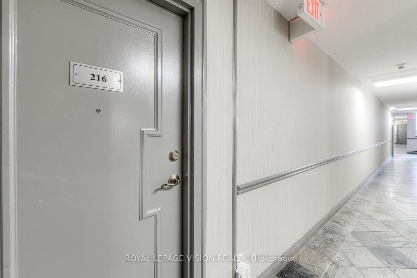 633 Bay Street, #216