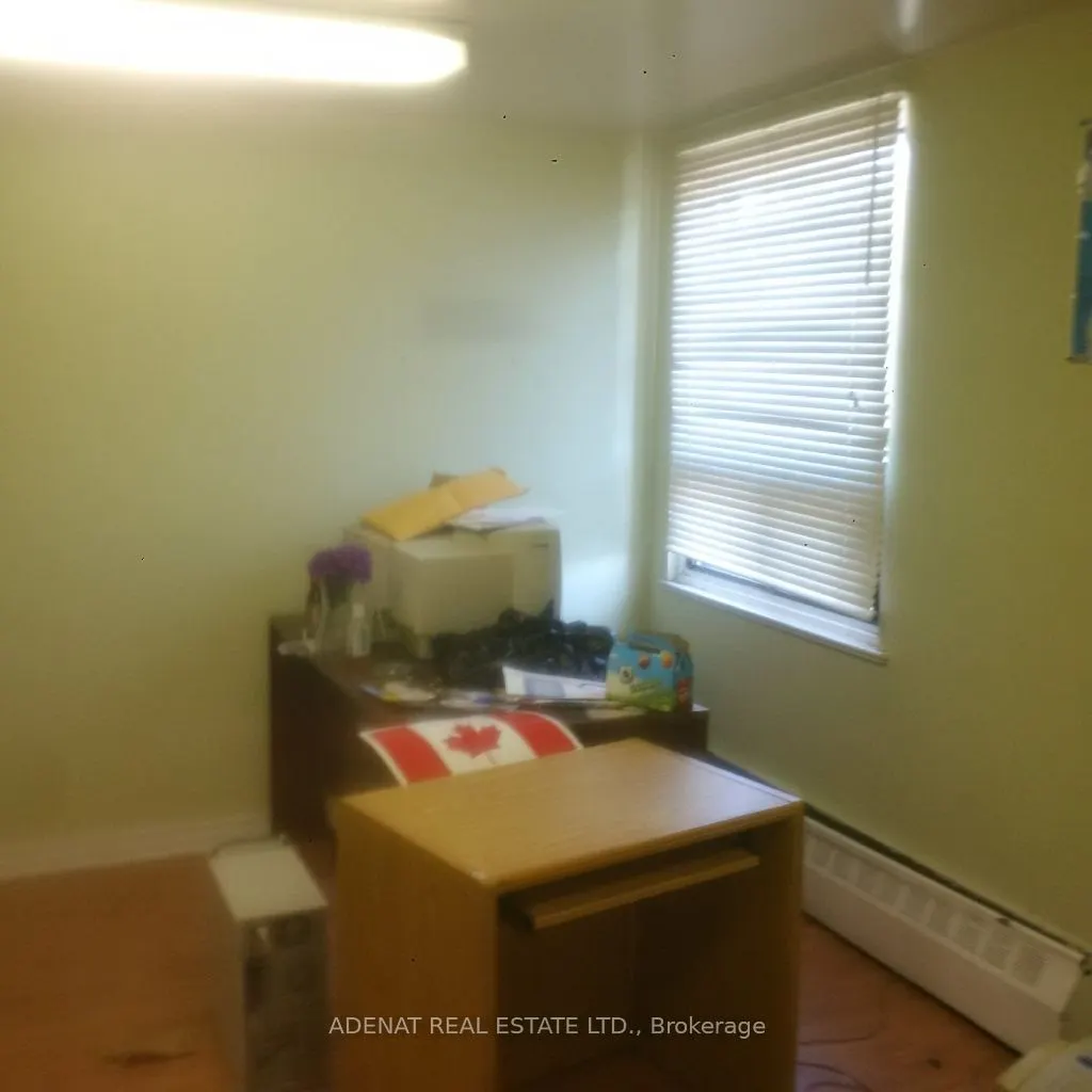 365A Wilson Avenue, ##211