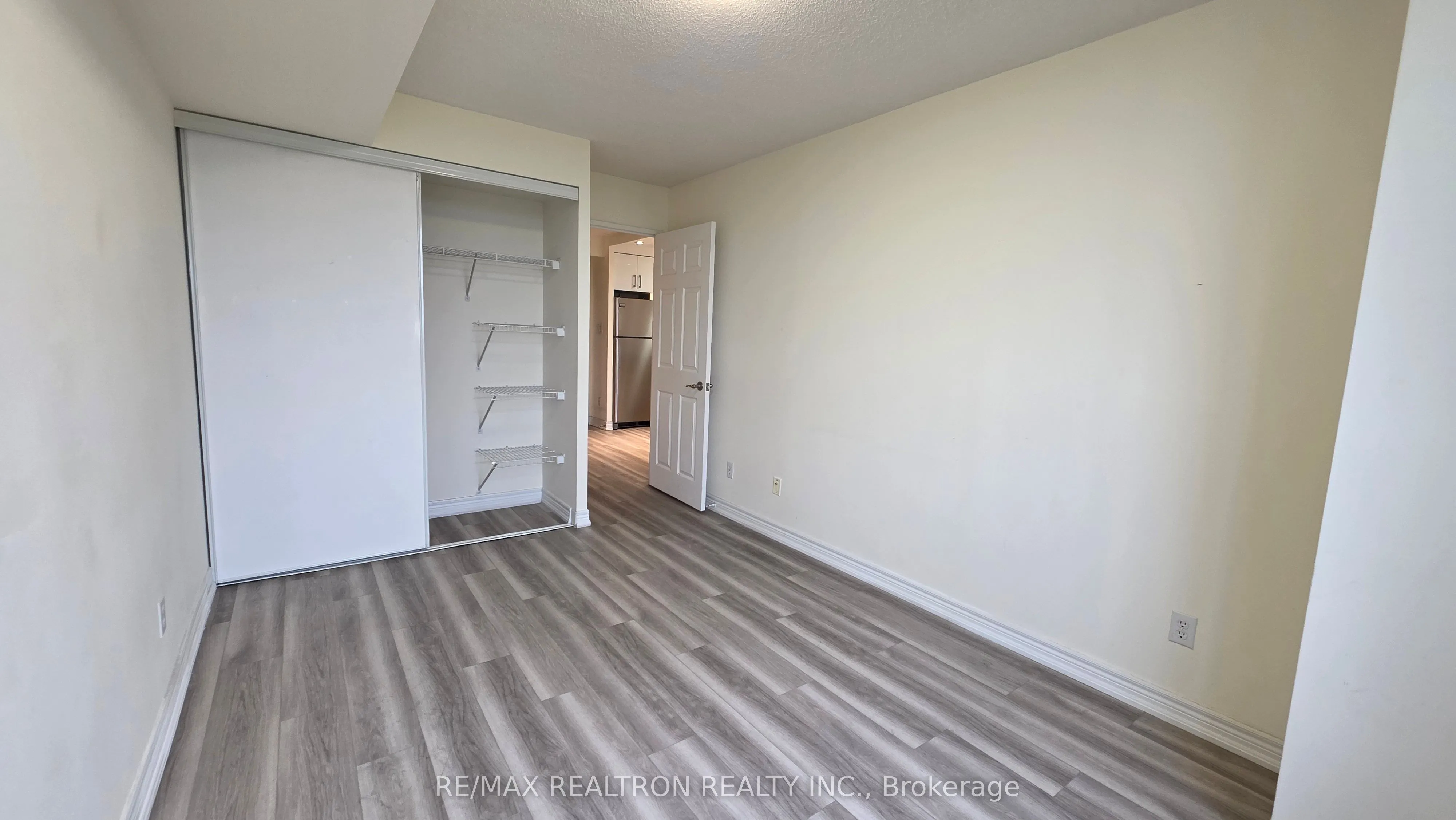 28 Empress Avenue, #1708